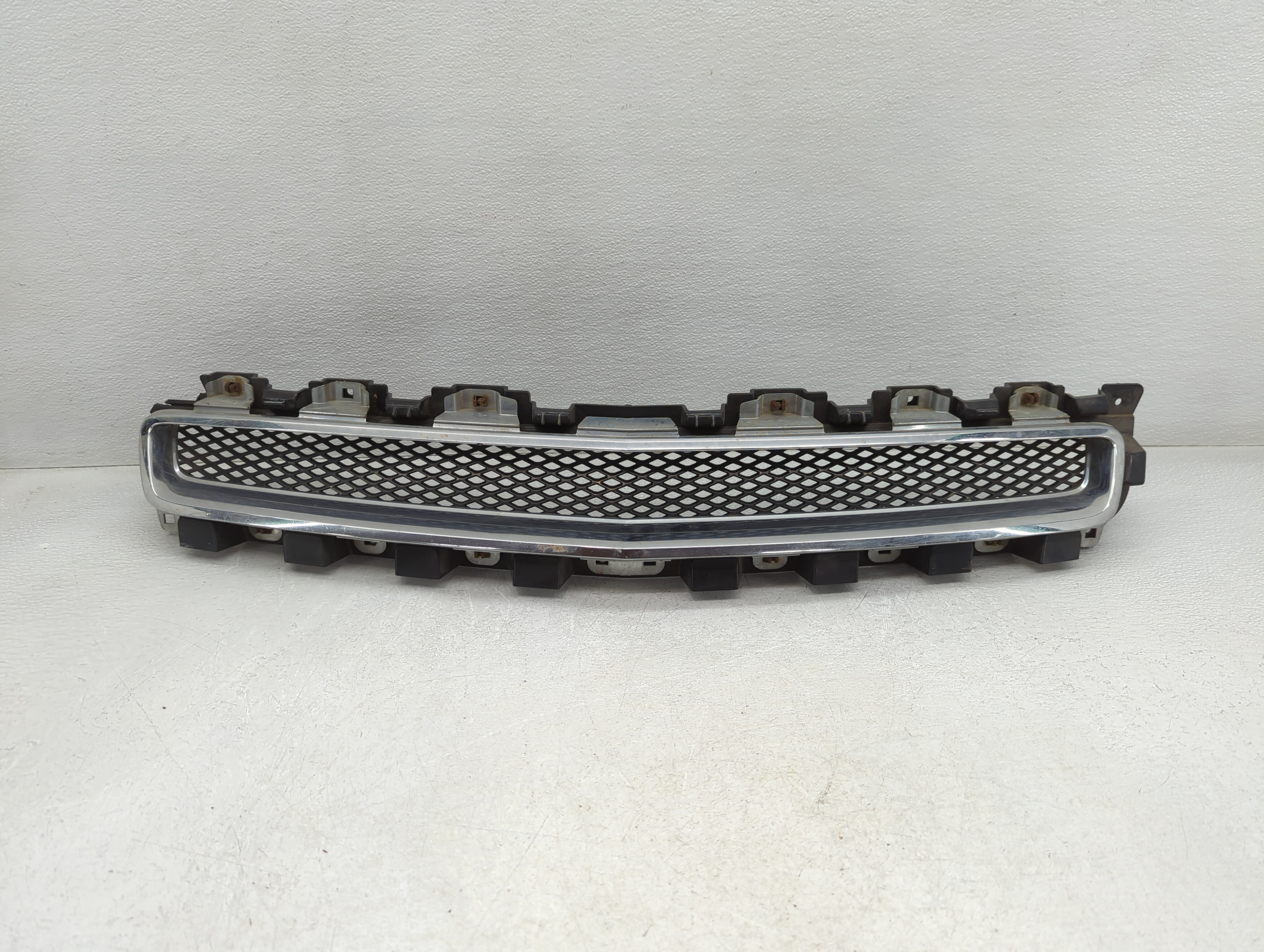 2008-2012 Chevrolet Malibu Front Bumper Grille Cover 779491 - Oemusedautoparts1.com