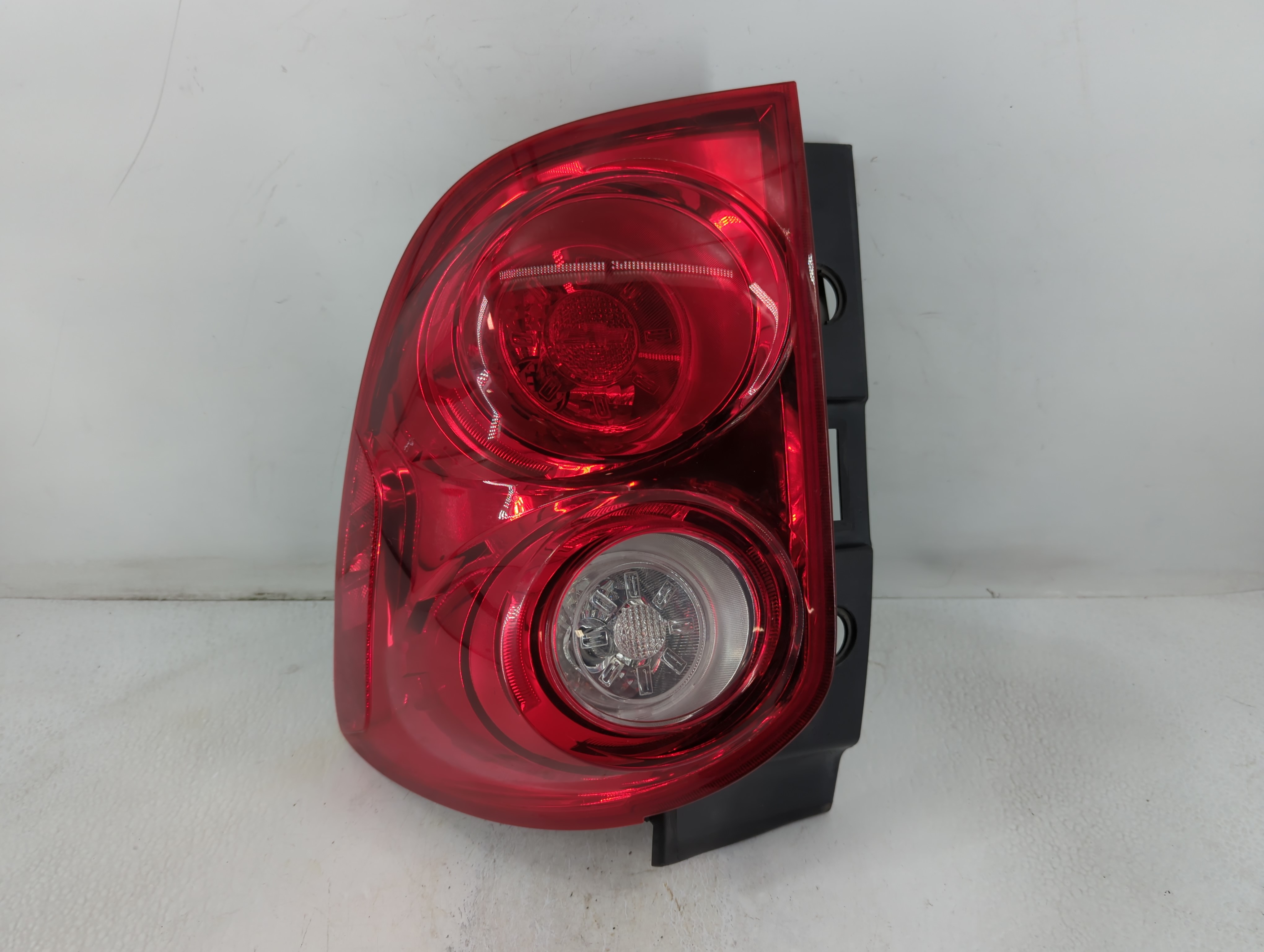 2010-2015 Chevrolet Equinox Passenger Right Oem Head Light Headlight Lamp 779540 - Oemusedautoparts1.com