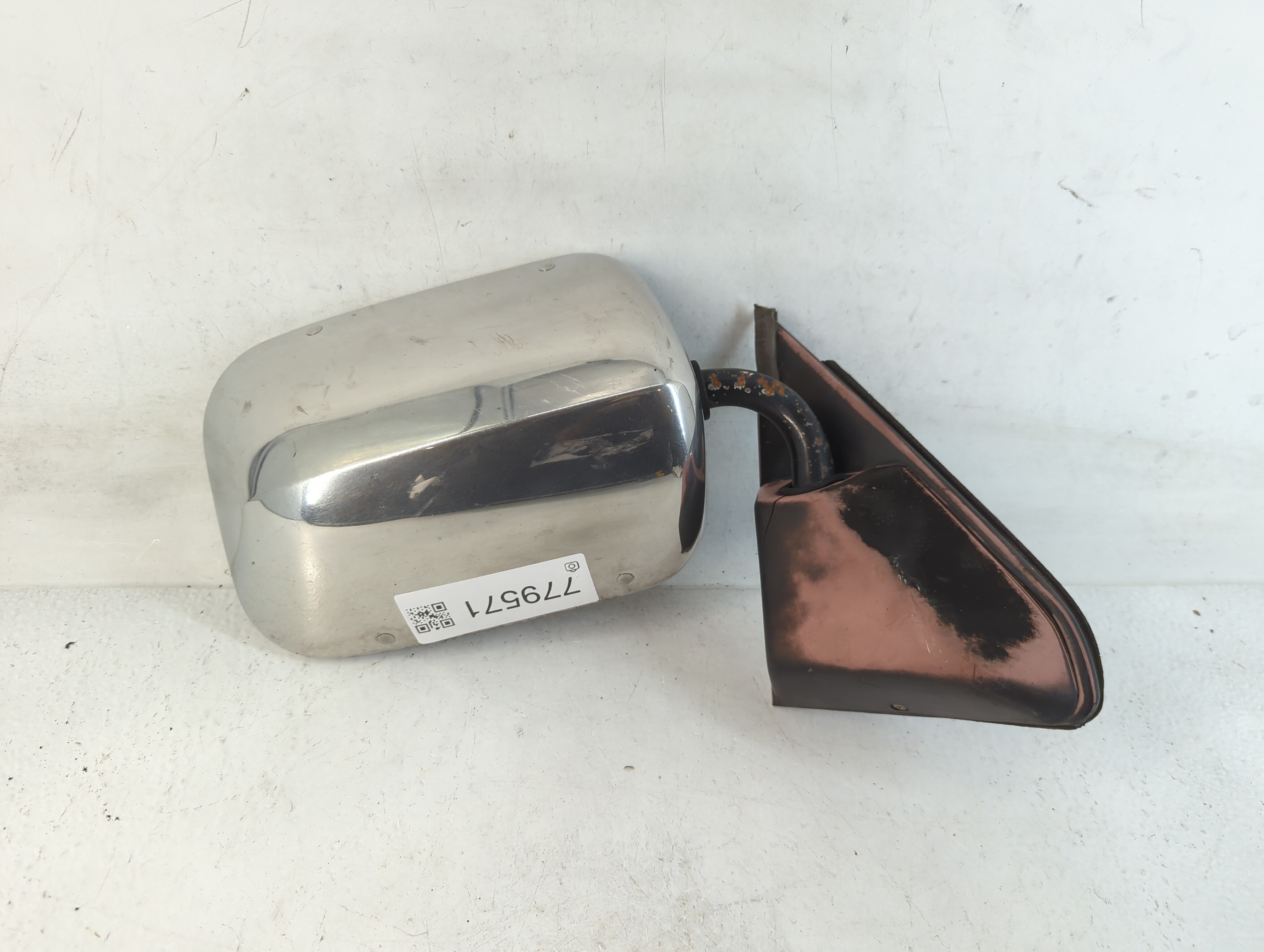 Picture of 1989 Chevrolet C1500 Passenger Right Side View Power Door Mirror Chrome 779571