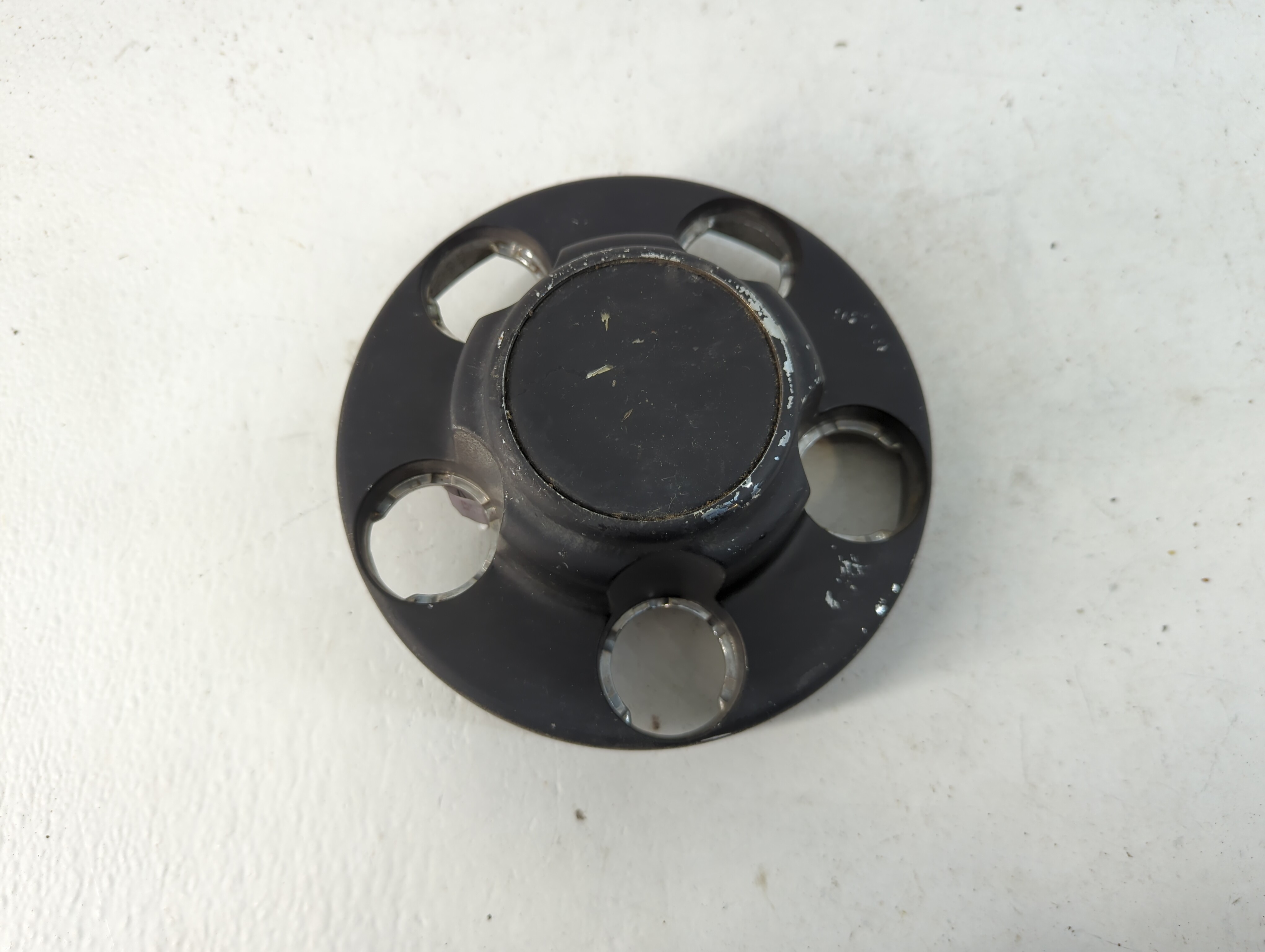 1989 Chevrolet C1500 Center Cap Oem 779576 - Oemusedautoparts1.com