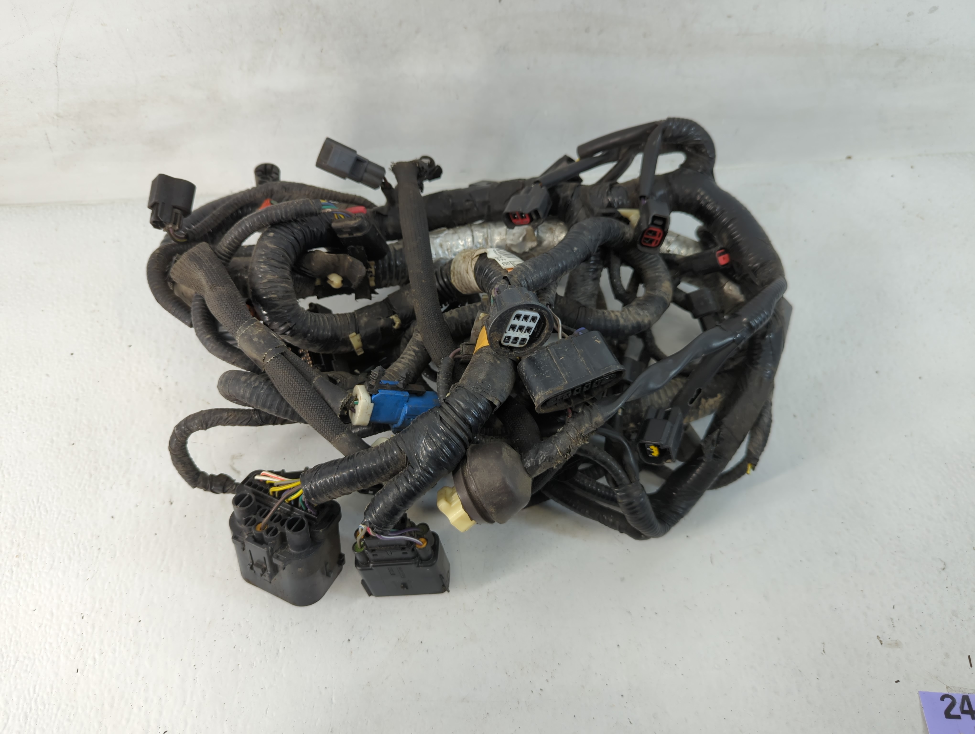 2009 Ford Fusion ENGINE WIRING HARNESS 779585 - Oemusedautoparts1.com