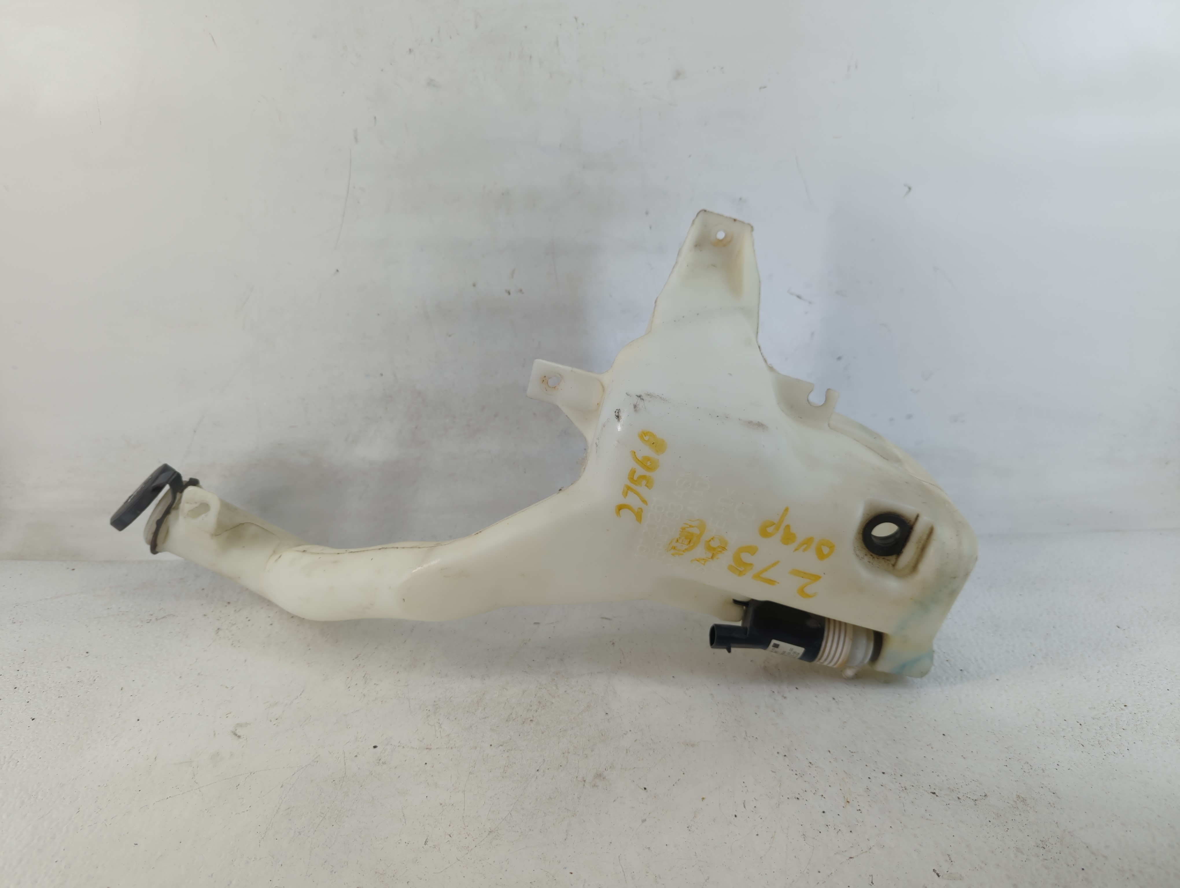 2006-2016 Chevrolet Impala Windshield Washer Fluid Reservoir Bottle Oem 779682 - Oemusedautoparts1.com