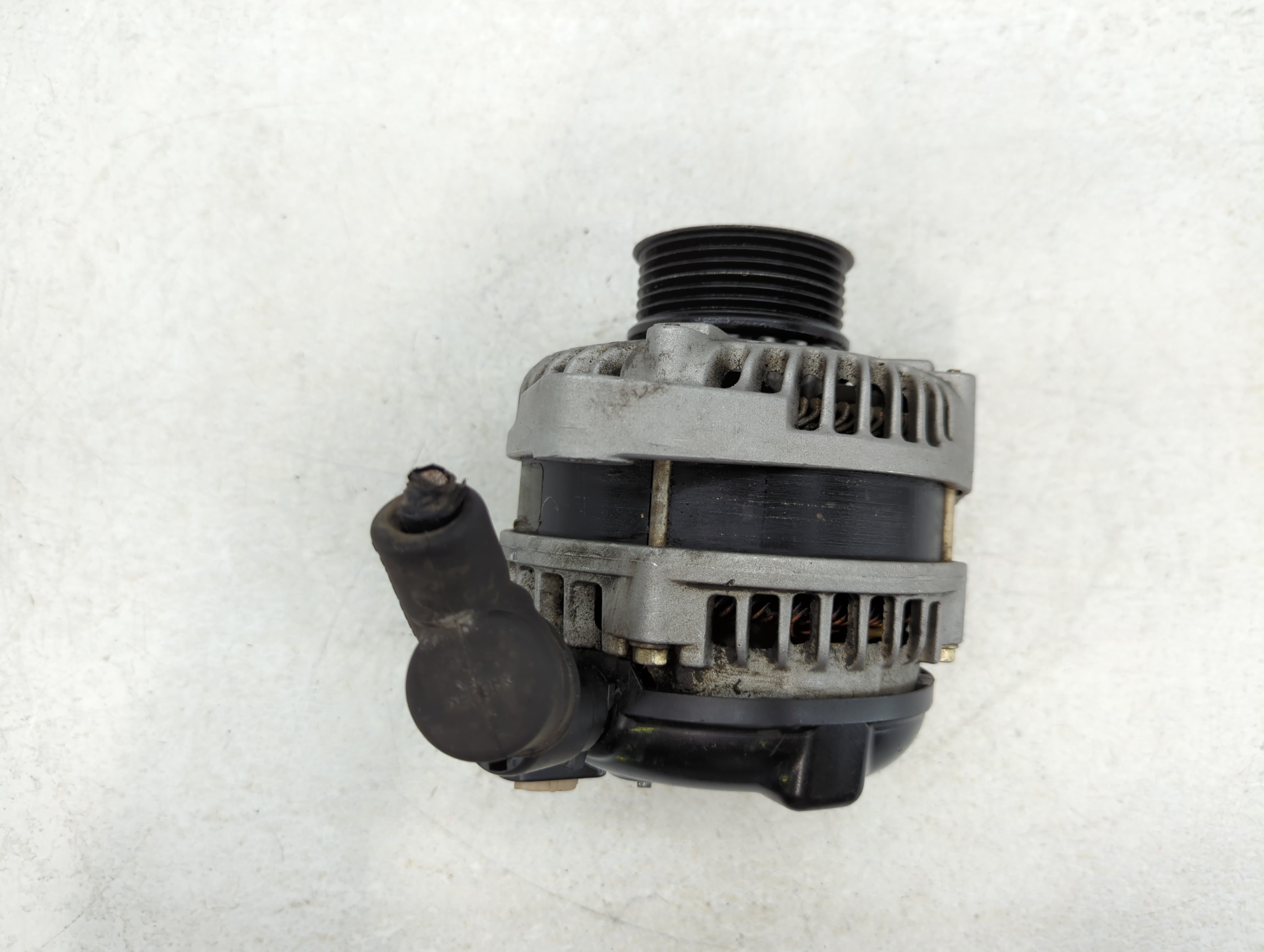Picture of 2012-2015 Honda Pilot Alternator Generator Charging Assembly Engine Oem 779805