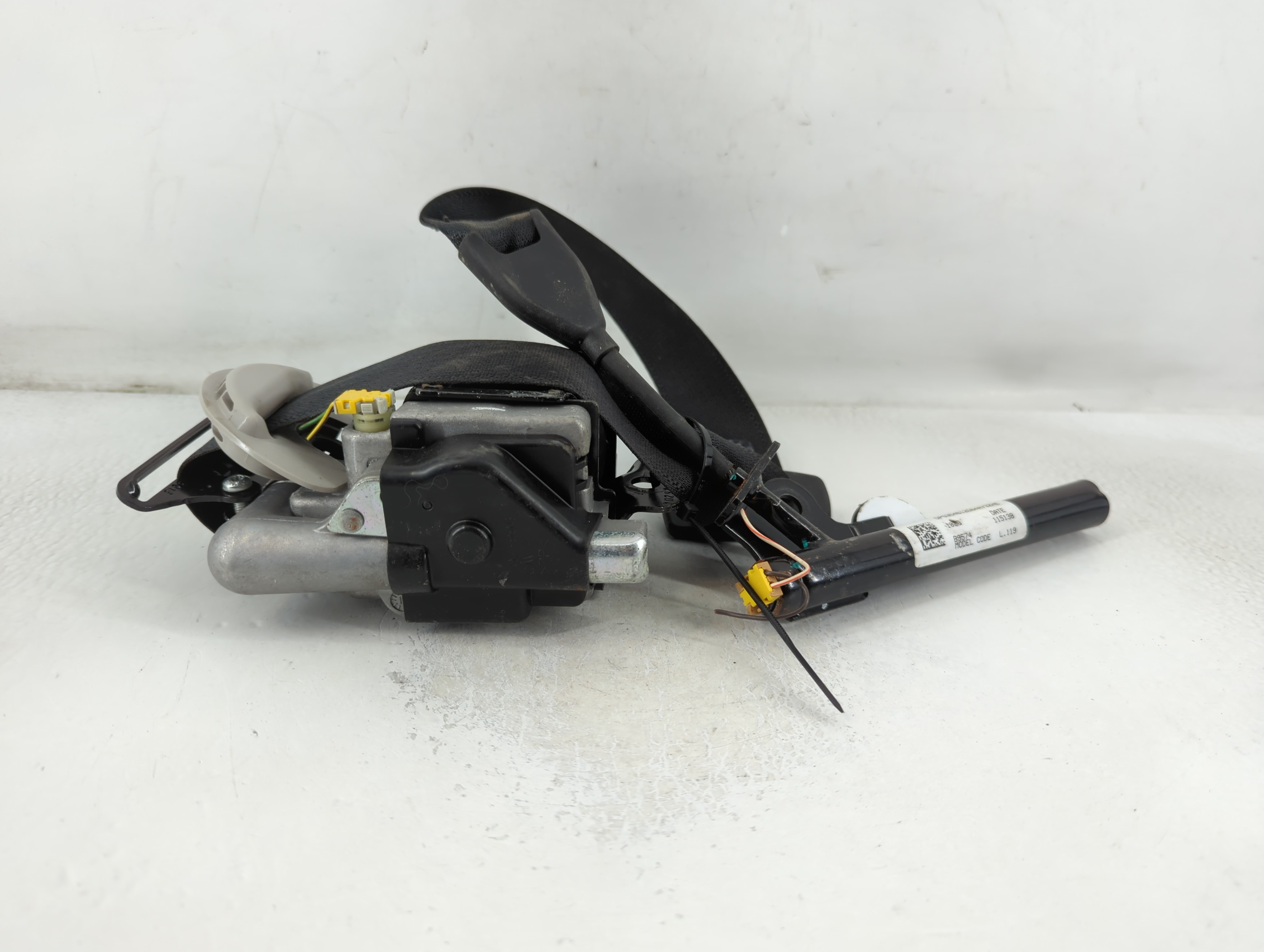 Picture of 2007-2011 Honda Cr-v Driver Left Seat Belt Front Retractor 779849