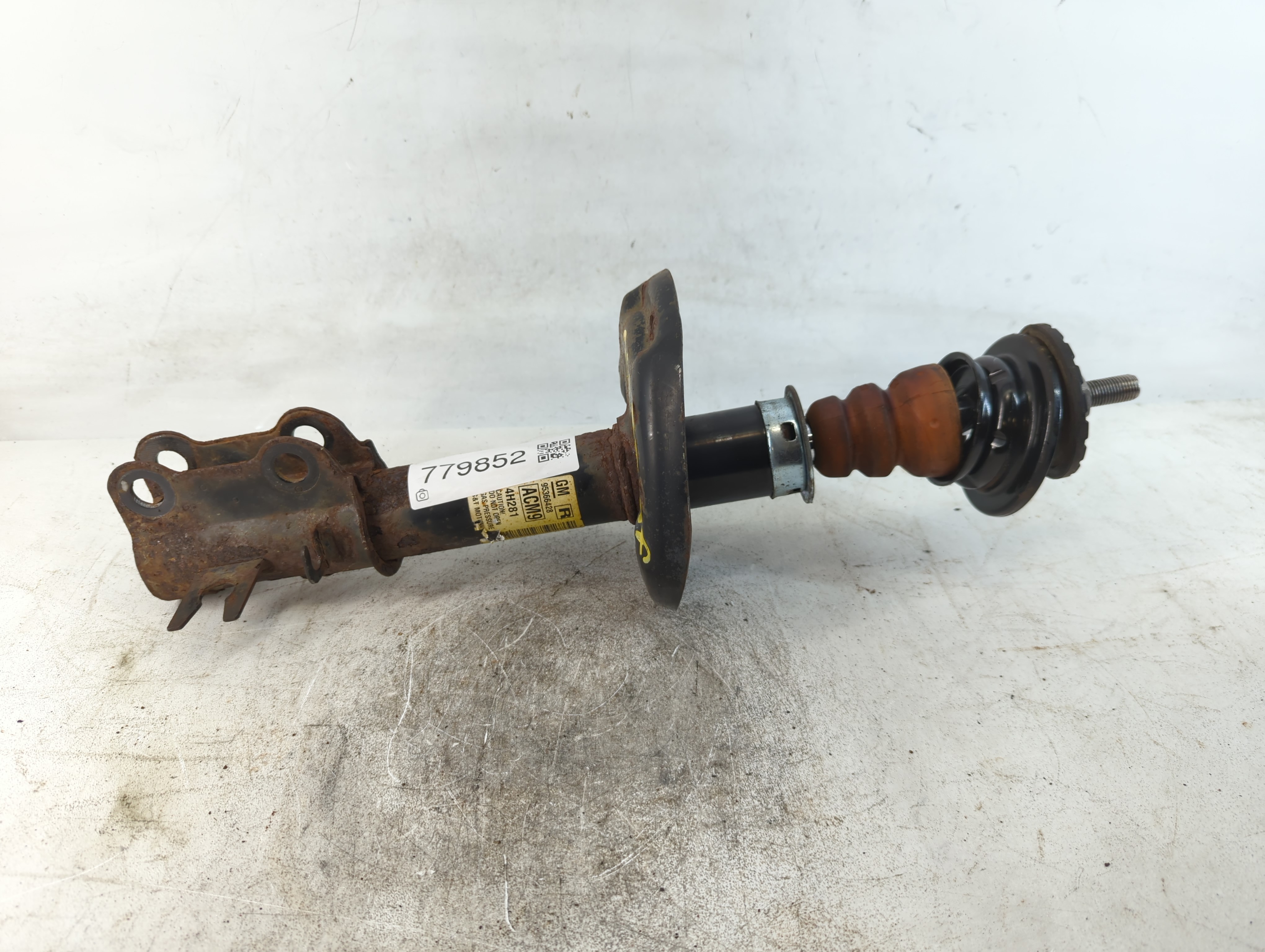 2012-2019 Chevrolet Sonic Drivers Rear Strut Assembly Oem 779852 - Oemusedautoparts1.com