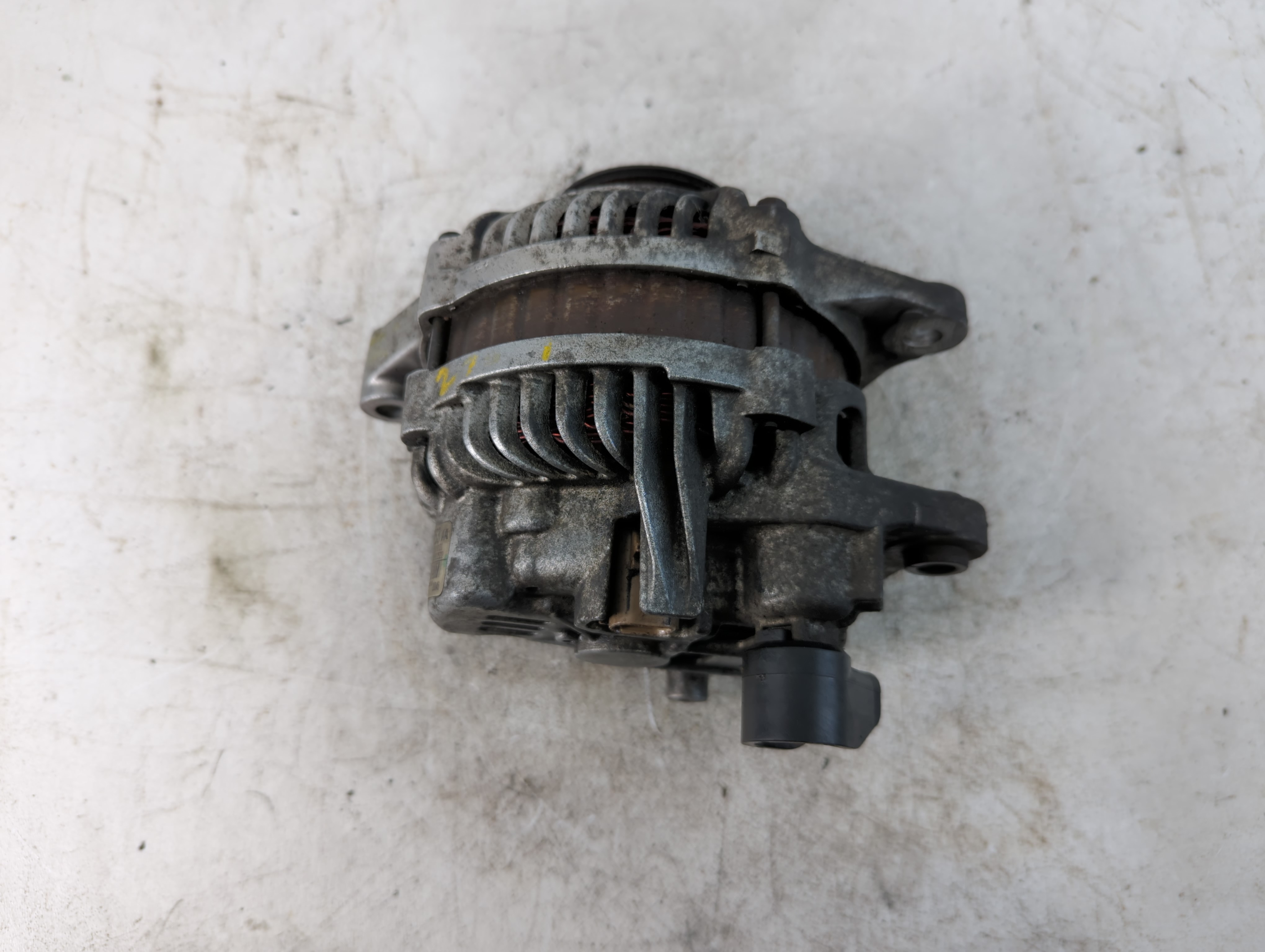 2003 Chrysler Pt Cruiser Alternator Generator Charging Assembly Engine Oem 779883 - Oemusedautoparts1.com