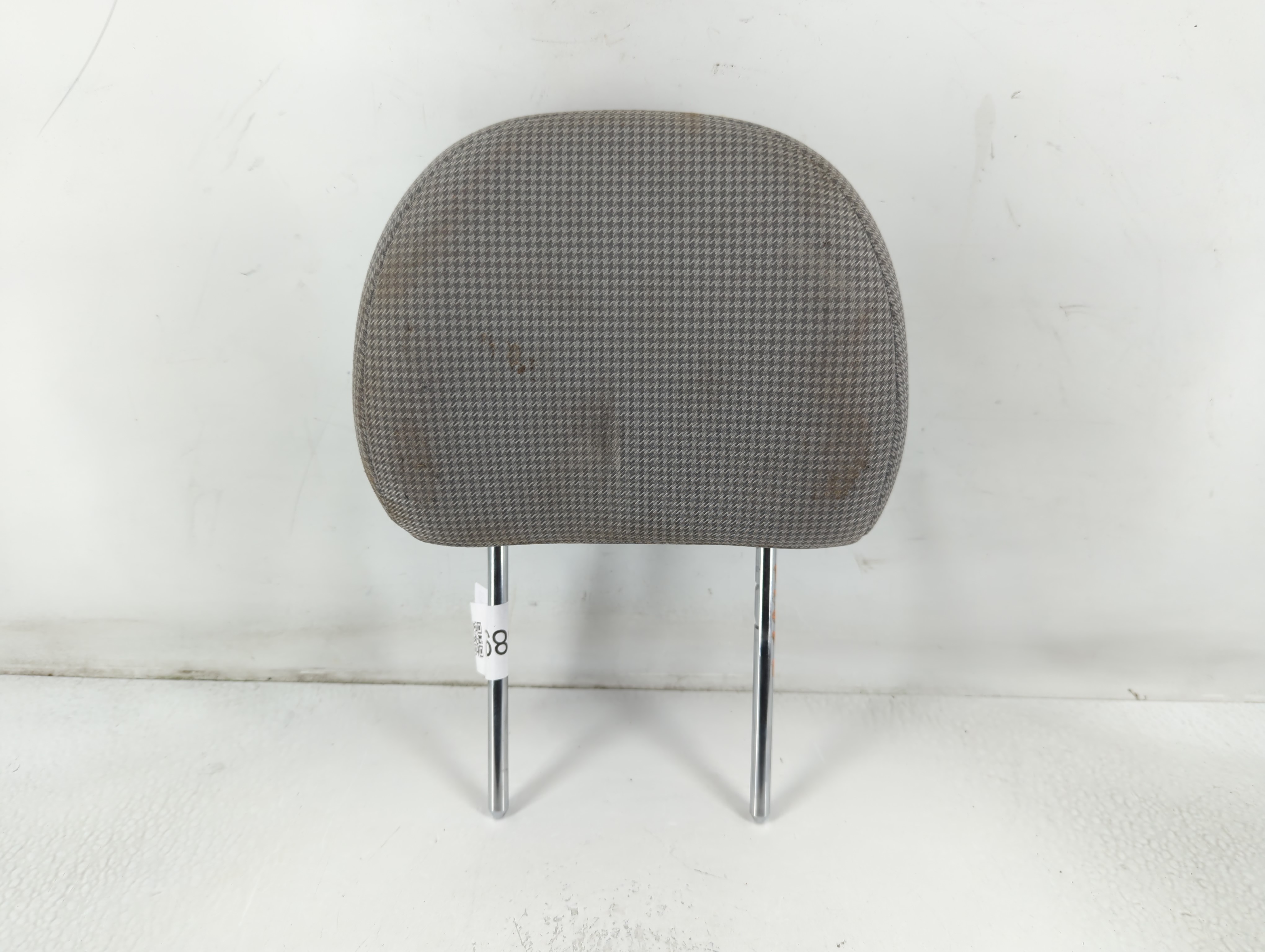 2012-2015 Volkswagen Passat Headrest Head Rest Rear Center Seat Grey 779892 - Oemusedautoparts1.com