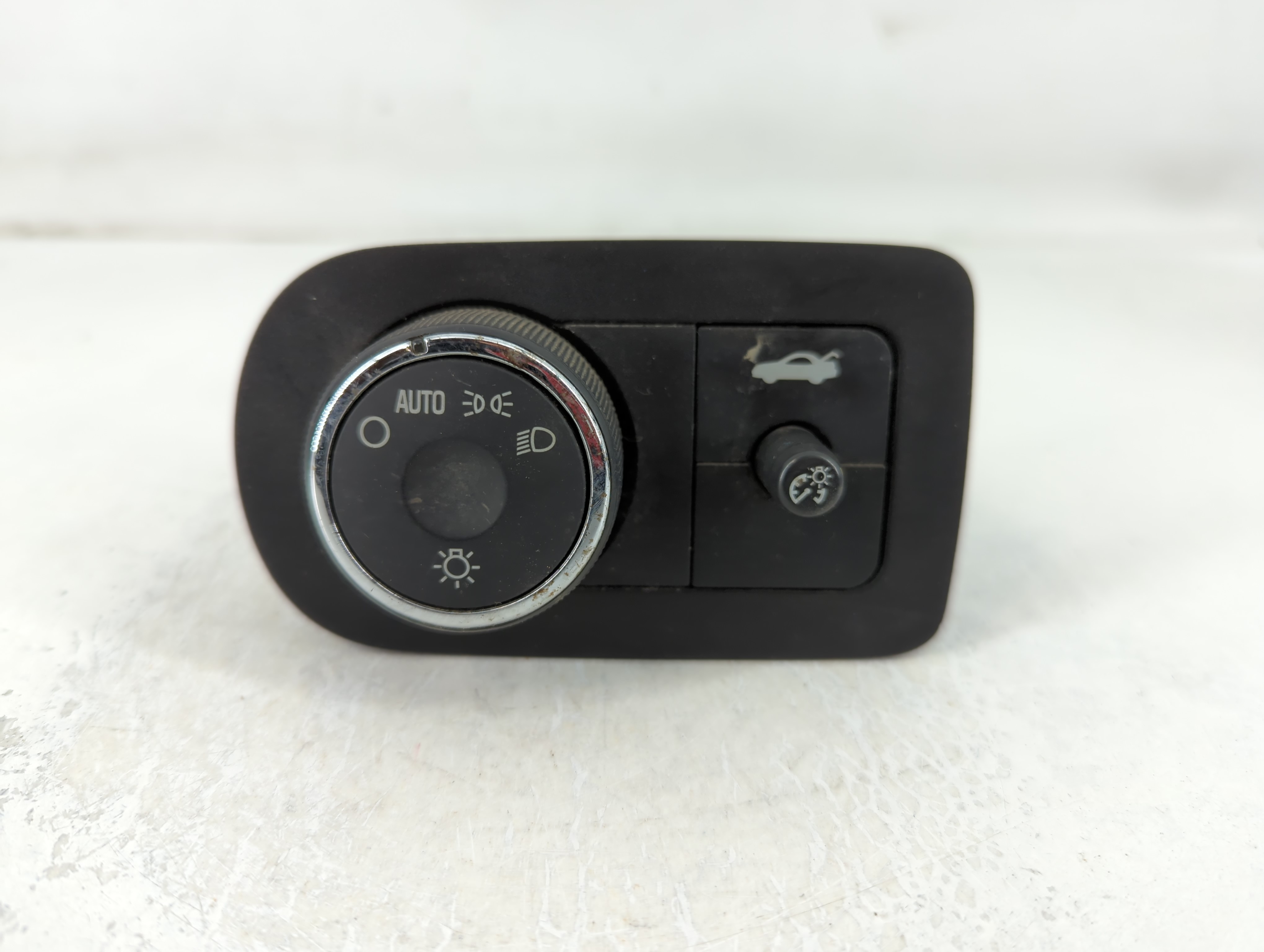 2006-2016 Chevrolet Impala Headlight Head Light Switch Lamp Control 779903 - Oemusedautoparts1.com
