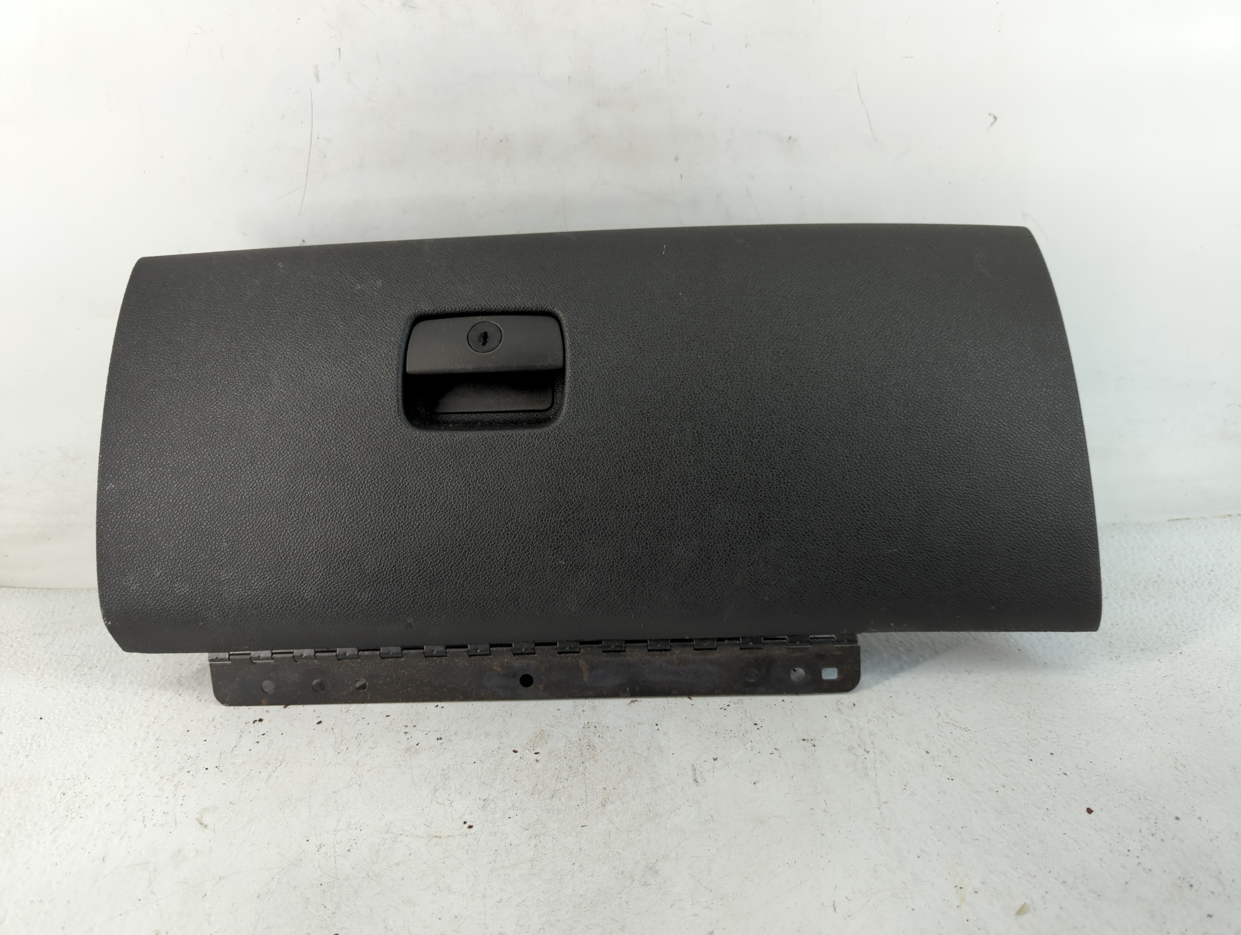 2010 Chevrolet Avalanche 1500 Passenger Glove Box Door Storage Compartment 779936 - Oemusedautoparts1.com