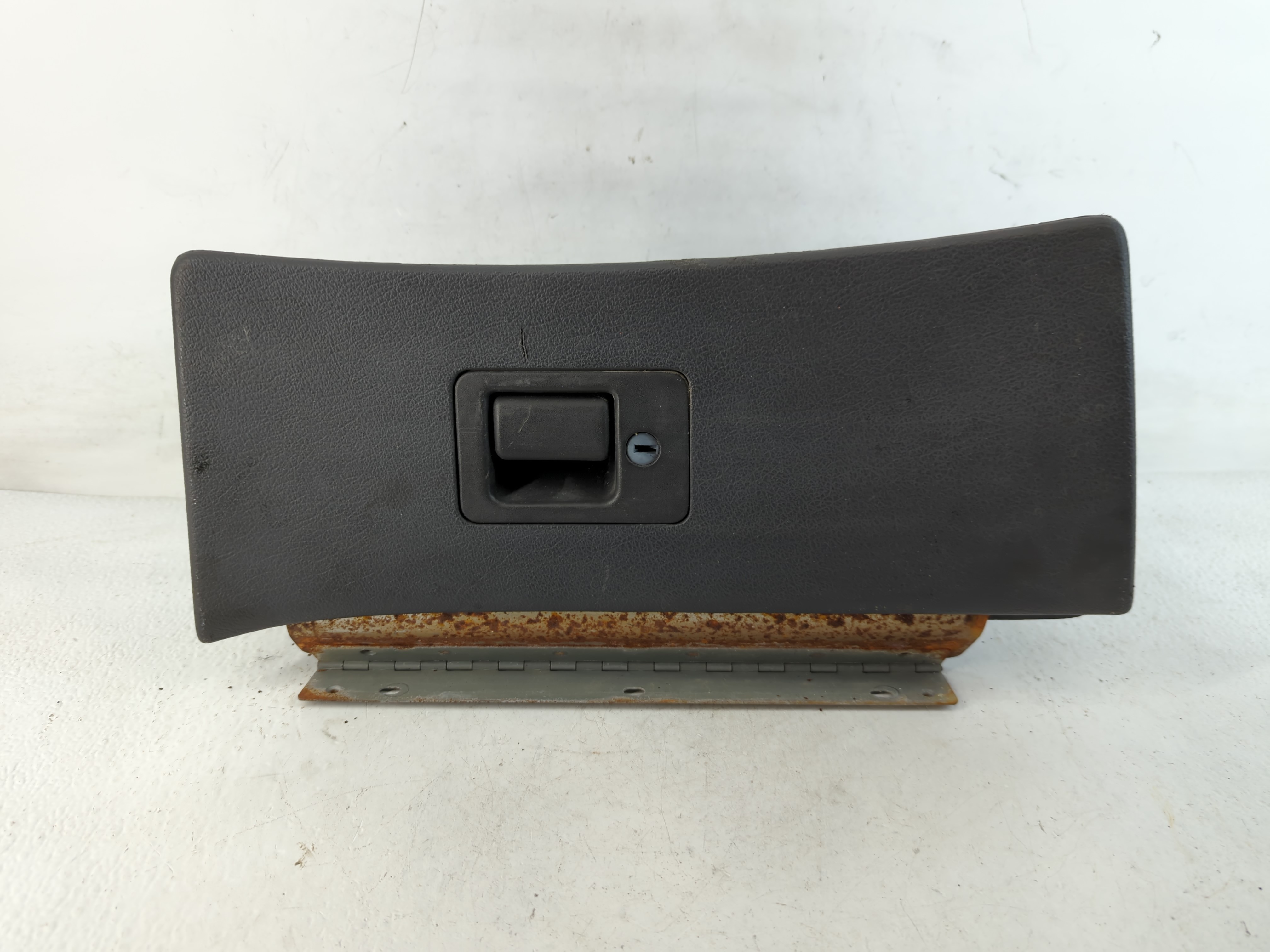 2008 Ford Mustang Passenger Glove Box Door Storage Compartment Black 779943 - Oemusedautoparts1.com