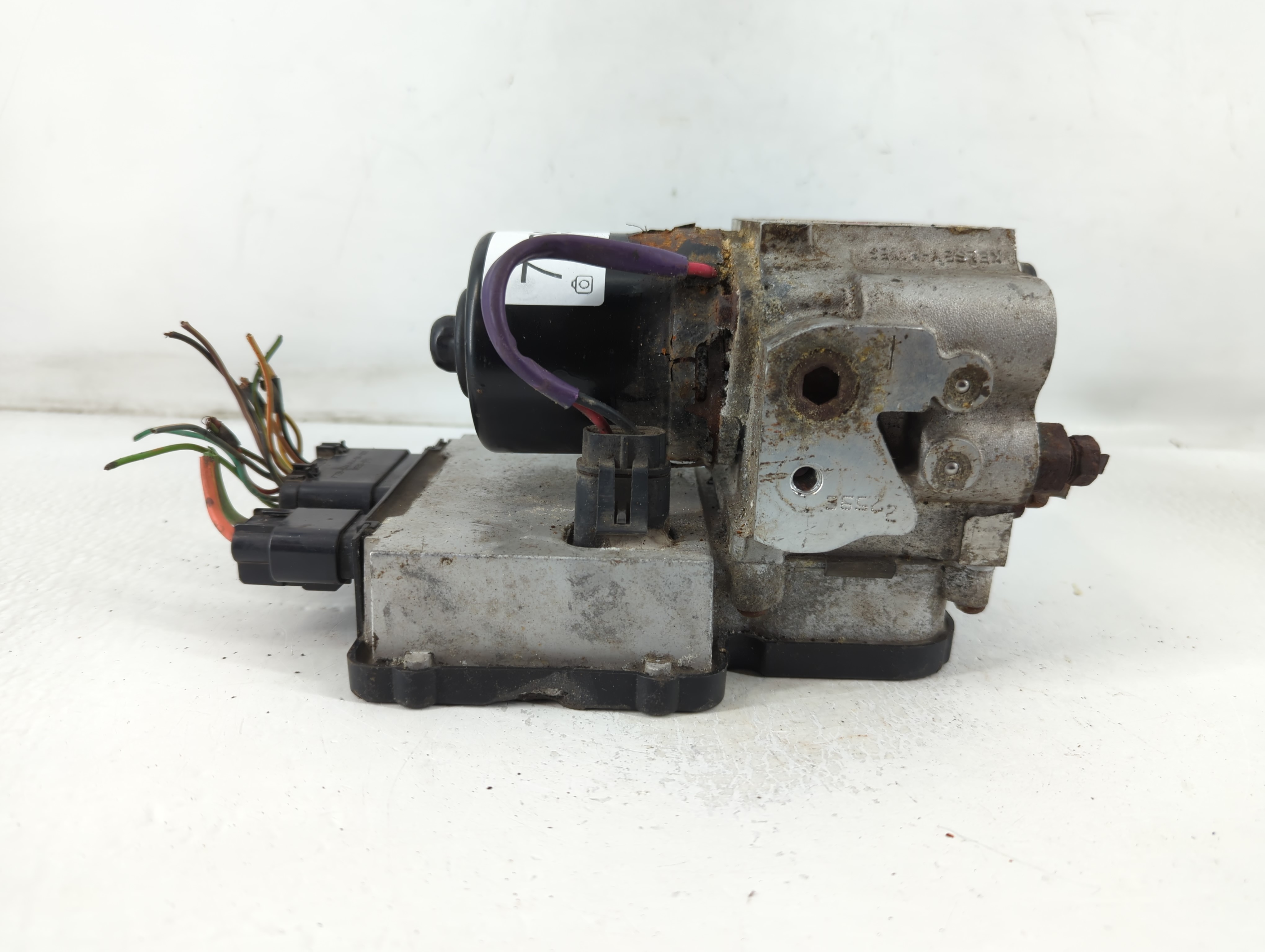 1997-1997 Ford Expedition Abs Pump Control Module 779960 - Oemusedautoparts1.com