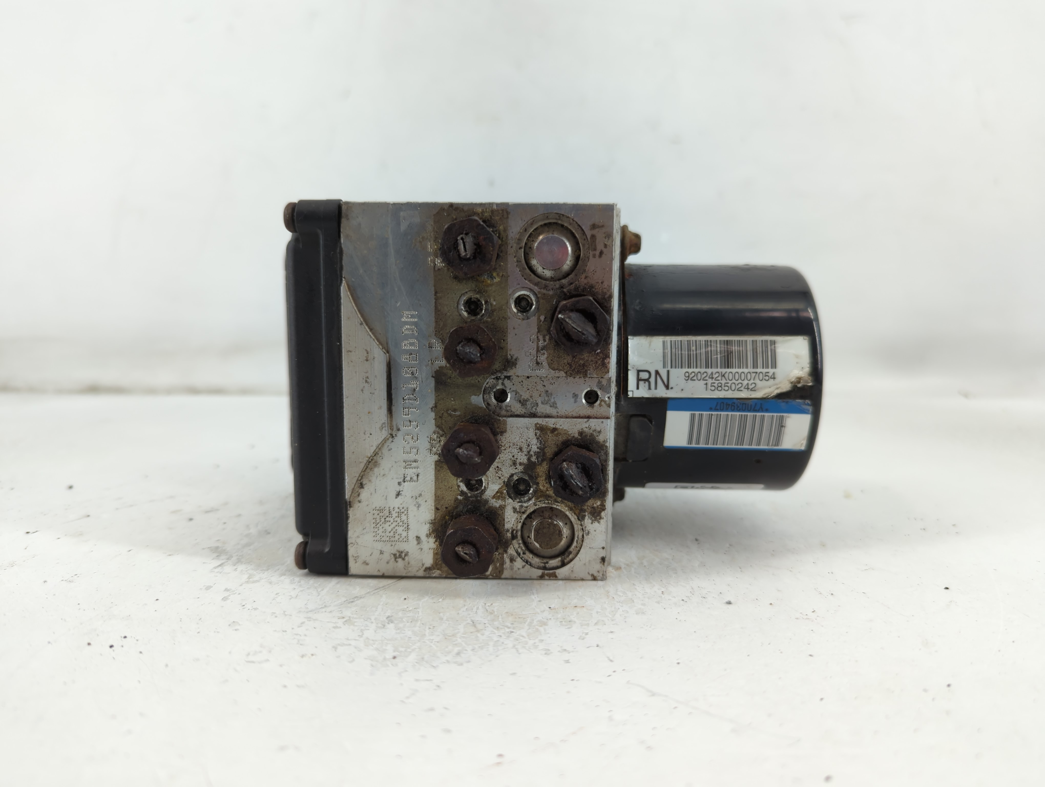 Picture of 2006-2007 Cadillac Dts Abs Pump Control Module 779961