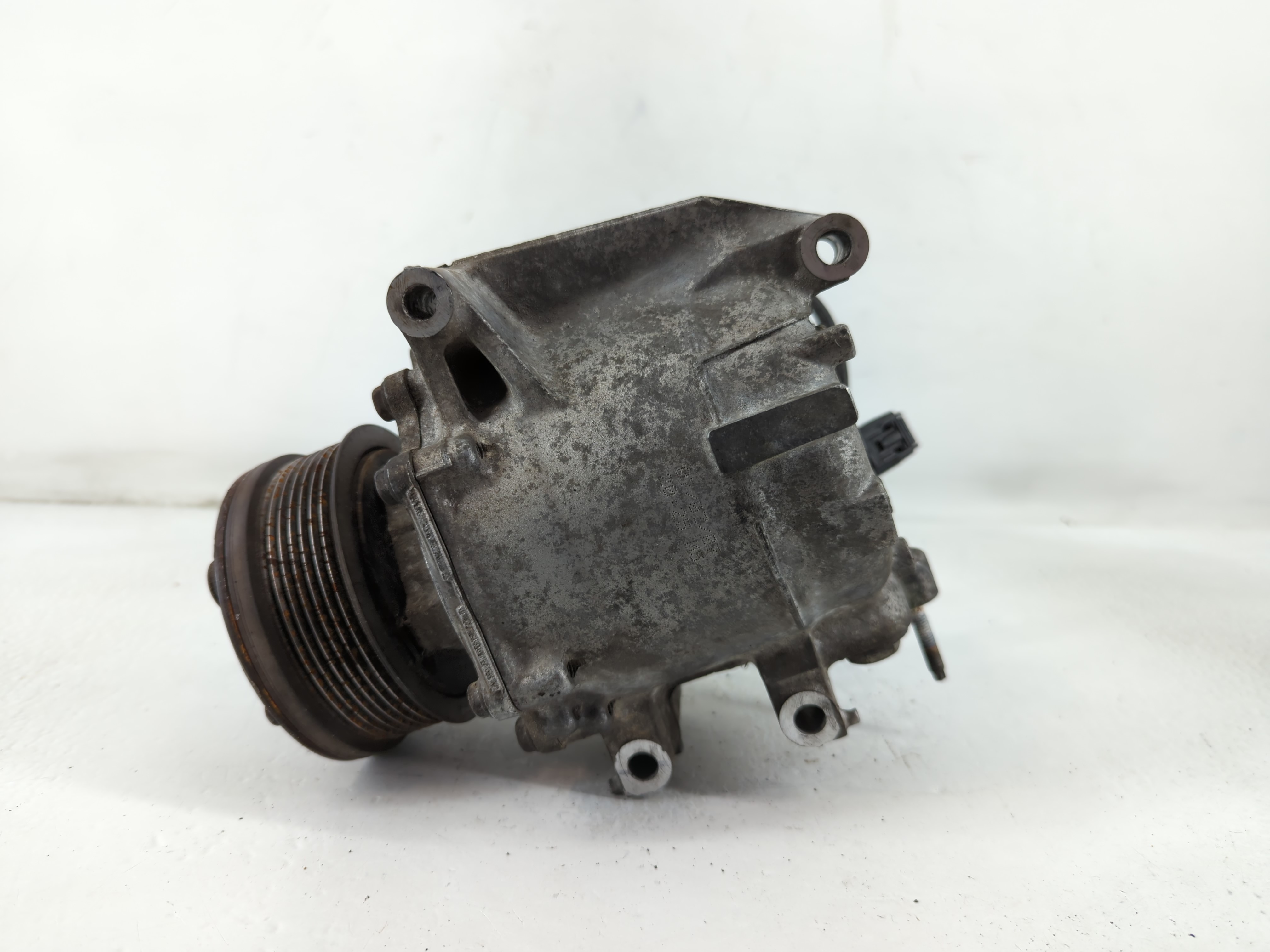 Picture of 1992 Ford F-250 Air Conditioning A/c Ac Compressor Oem 779970