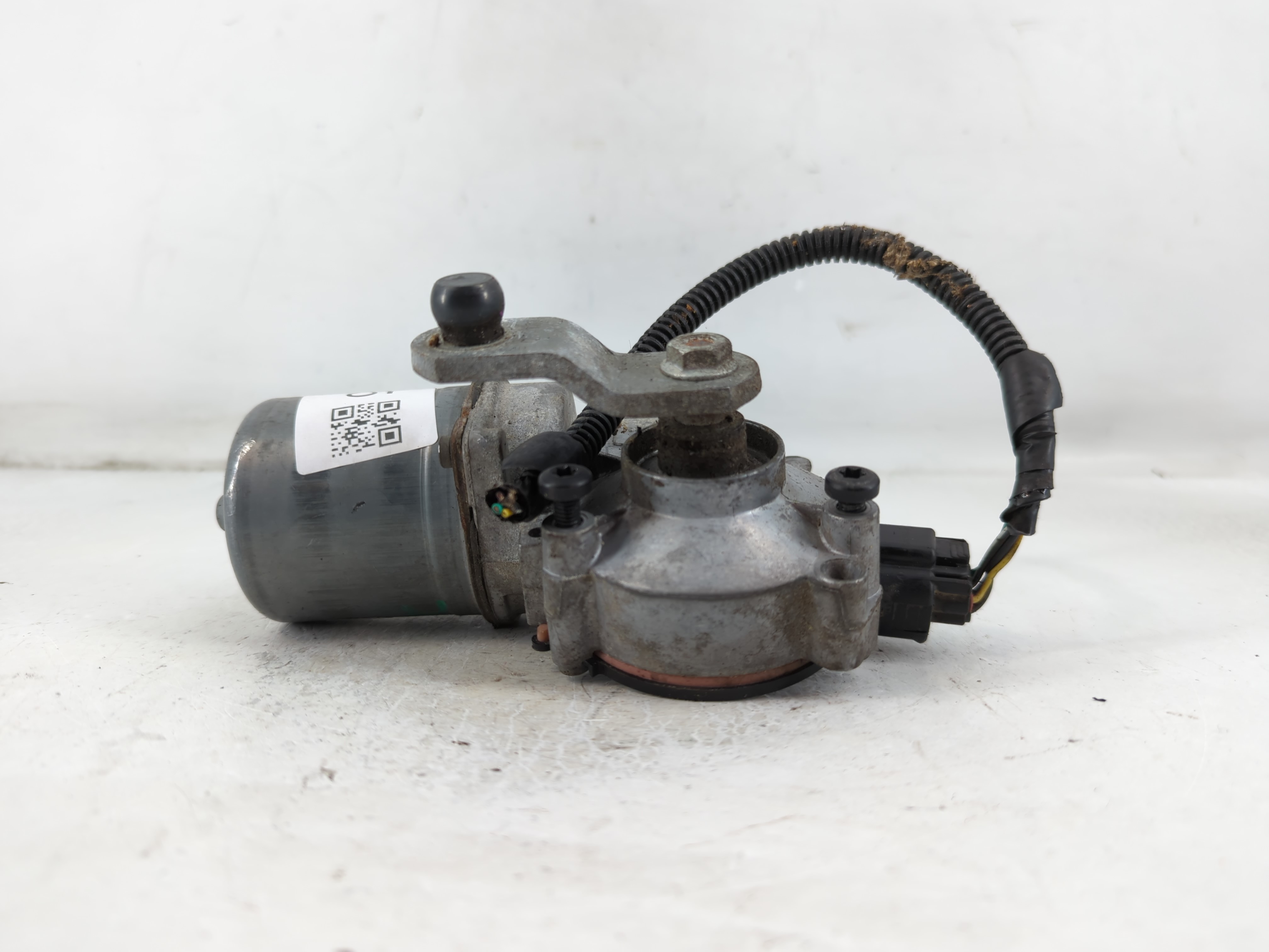 2007-2013 Chevrolet Silverado 1500 Front Windshield Wiper Motor 780015 - Oemusedautoparts1.com