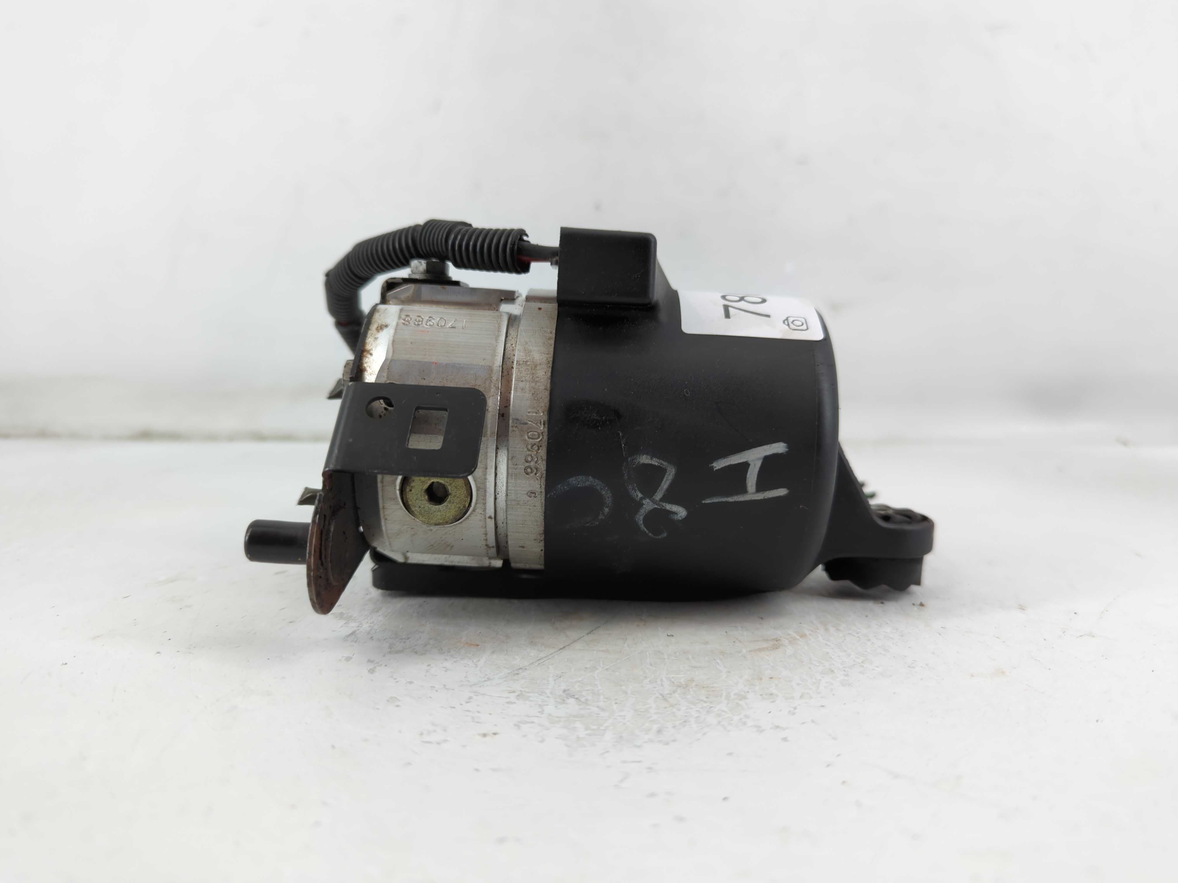 2003-2005 Land Rover Range Rover Abs Pump Control Module 780025 - Oemusedautoparts1.com