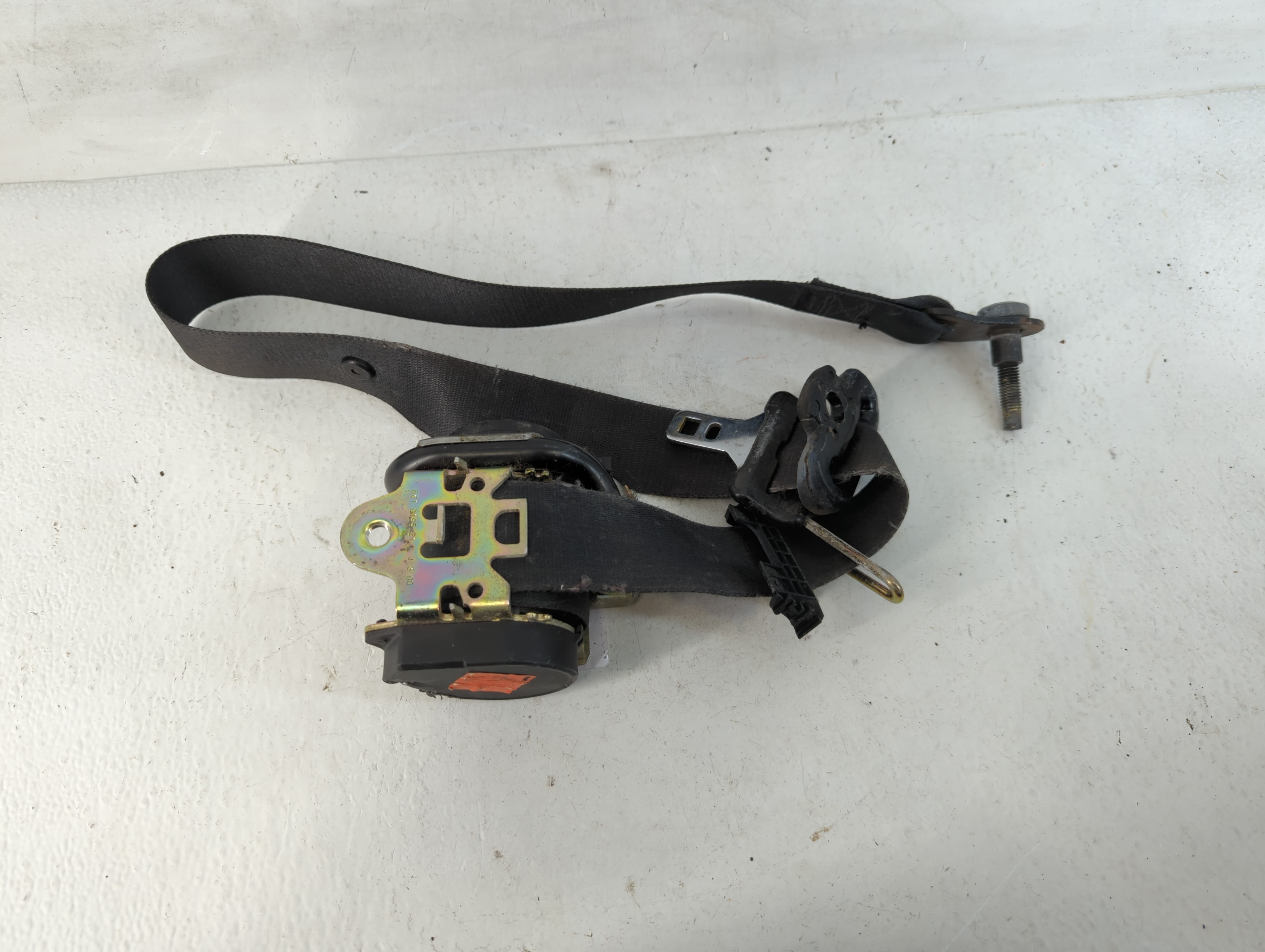 2000-2004 Ford Focus Passenger Front Seatbelt Retractor 780040 - Oemusedautoparts1.com