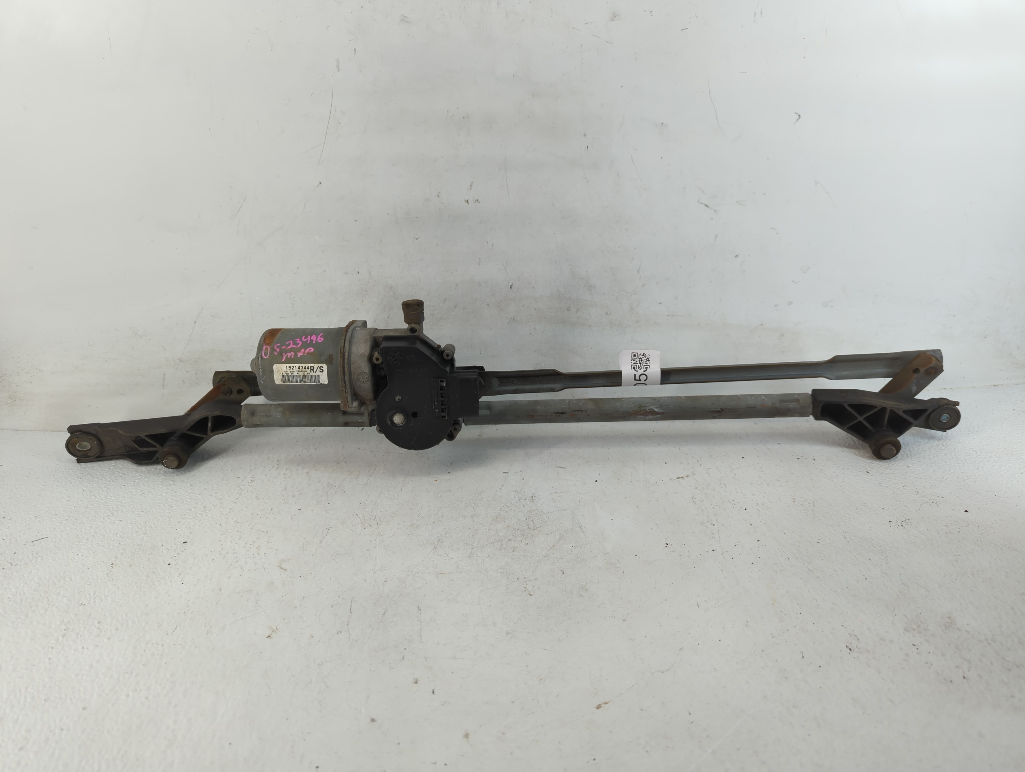 2002-2006 Gmc Envoy Xl Front Windshield Wiper Motor 780053 - Oemusedautoparts1.com