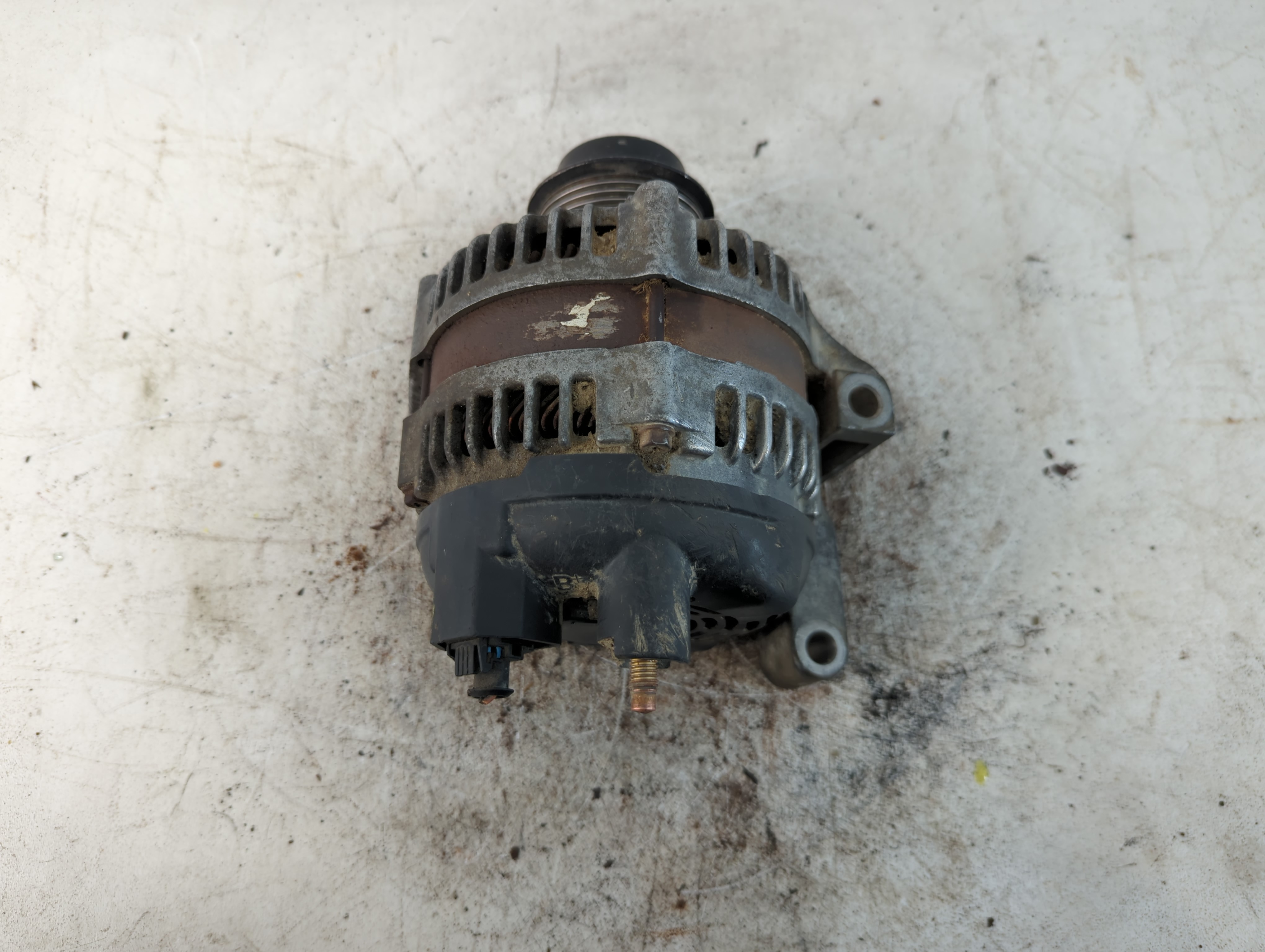 Picture of 2010 Land Rover Alternator 780079