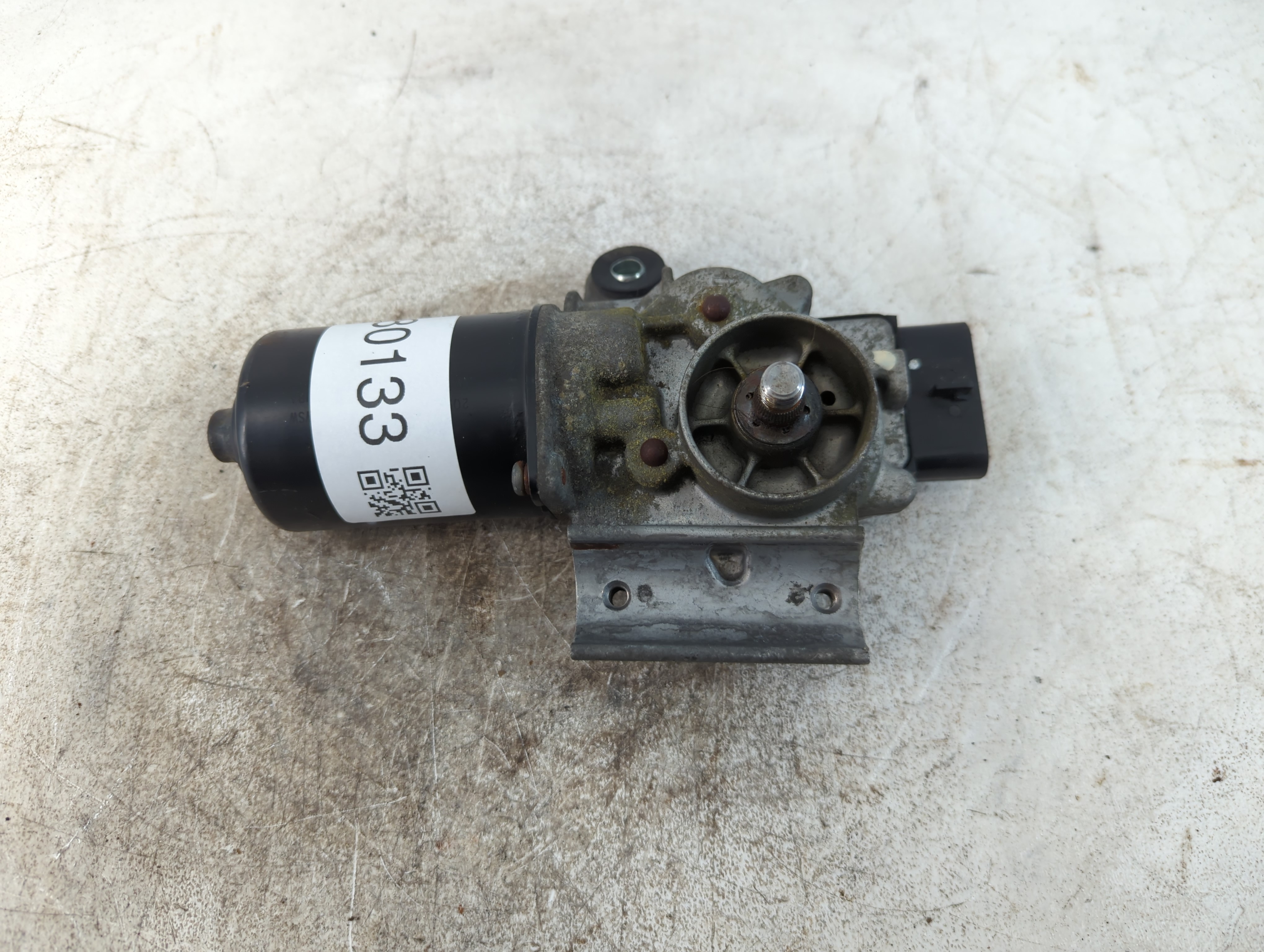 2009-2012 Chevrolet Malibu Front Windshield Wiper Motor 780133 - Oemusedautoparts1.com