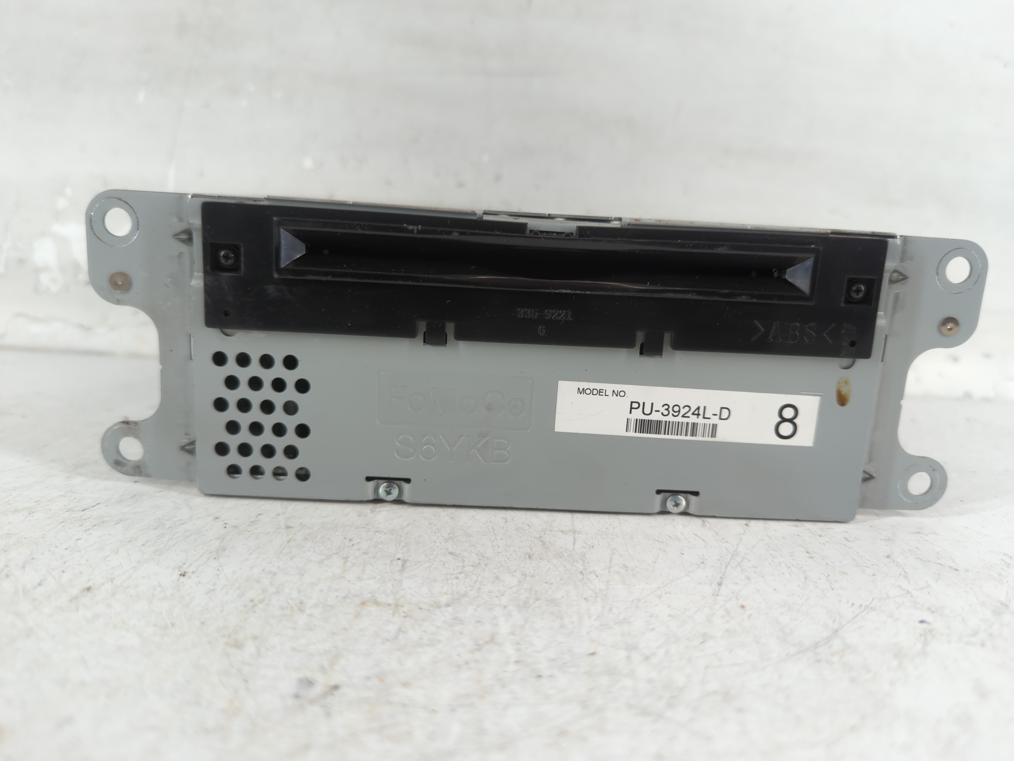 2016-2017 Ford Explorer Am Fm Cd Player Radio Receiver 780218 - Oemusedautoparts1.com