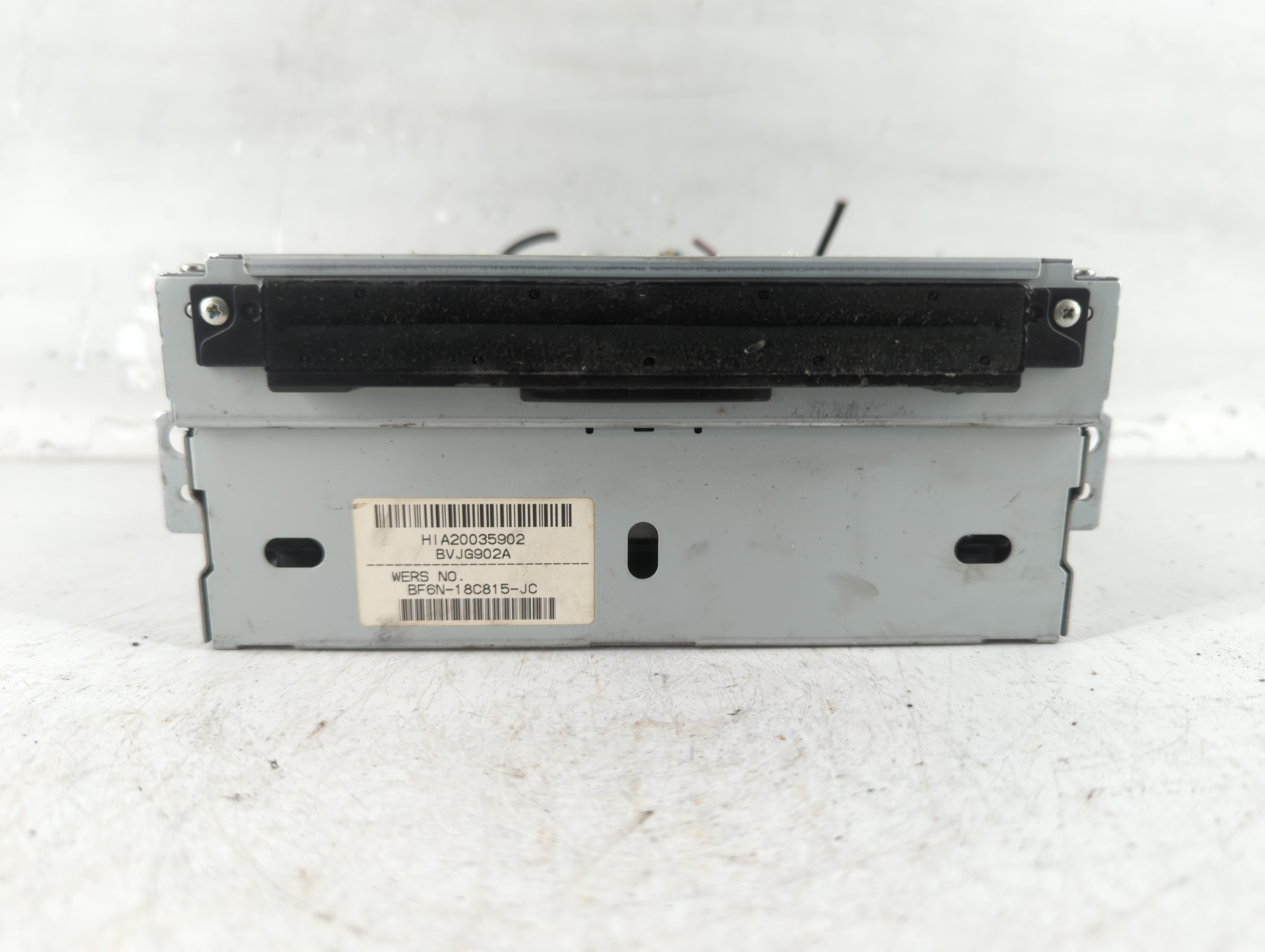 2010-2011 Jaguar Xj Am Fm Cd Player Radio Receiver 780222 - Oemusedautoparts1.com
