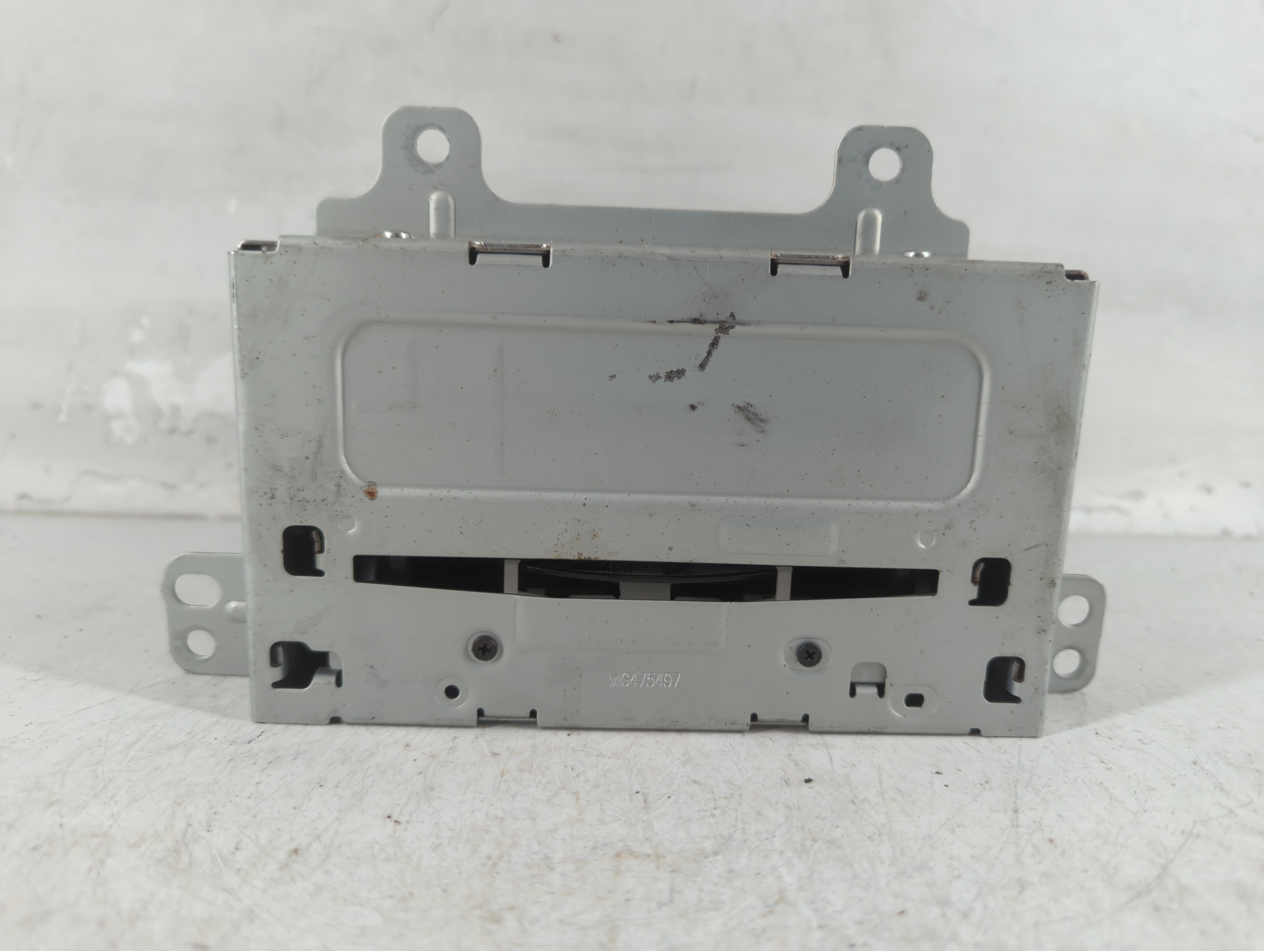 2012-2015 Chevrolet Equinox Am Fm Cd Player Radio Receiver 780251 - Oemusedautoparts1.com