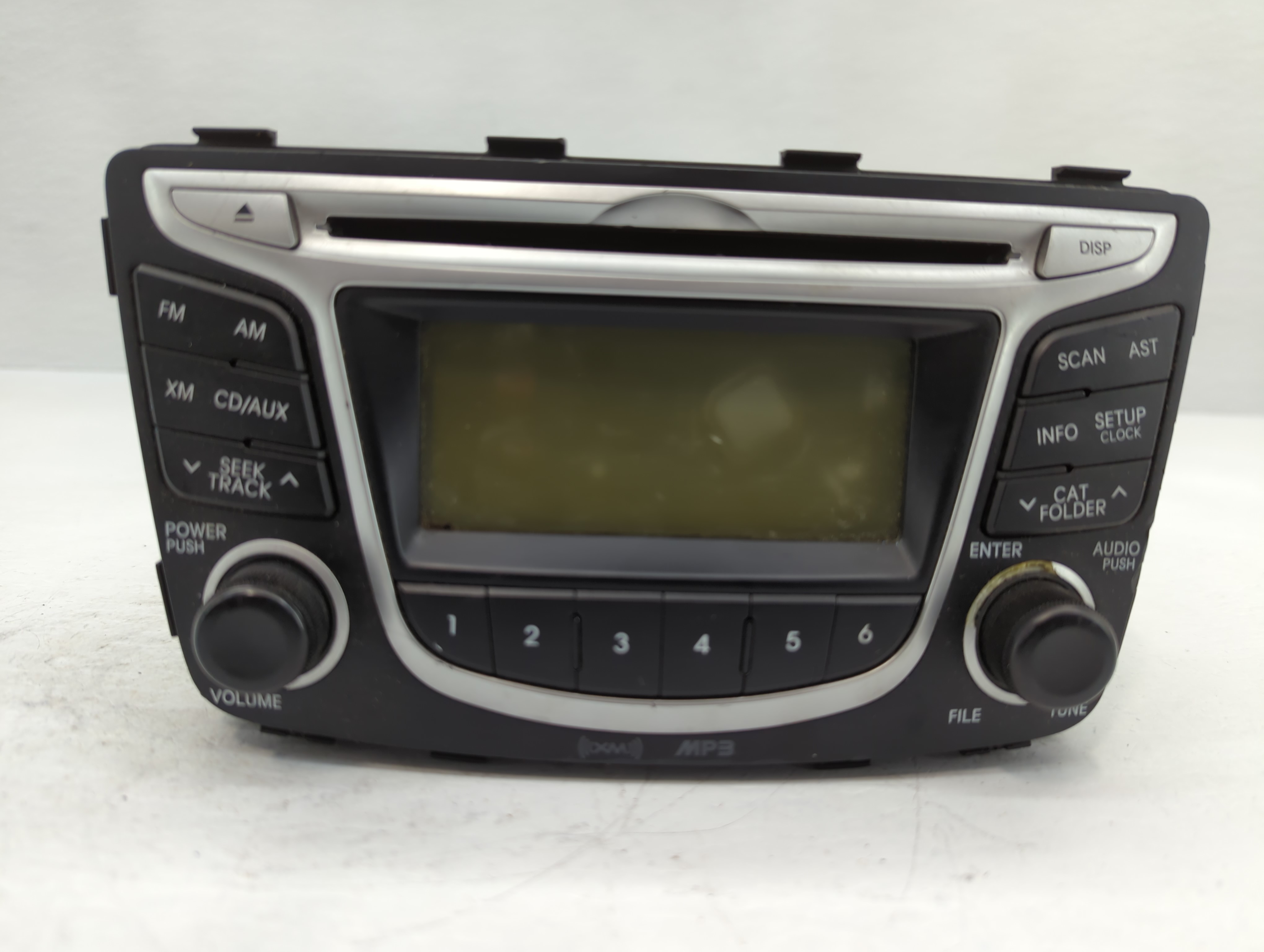 Hyundai Accent Am Fm Cd Player Radio Receiver 780304 - Oemusedautoparts1.com