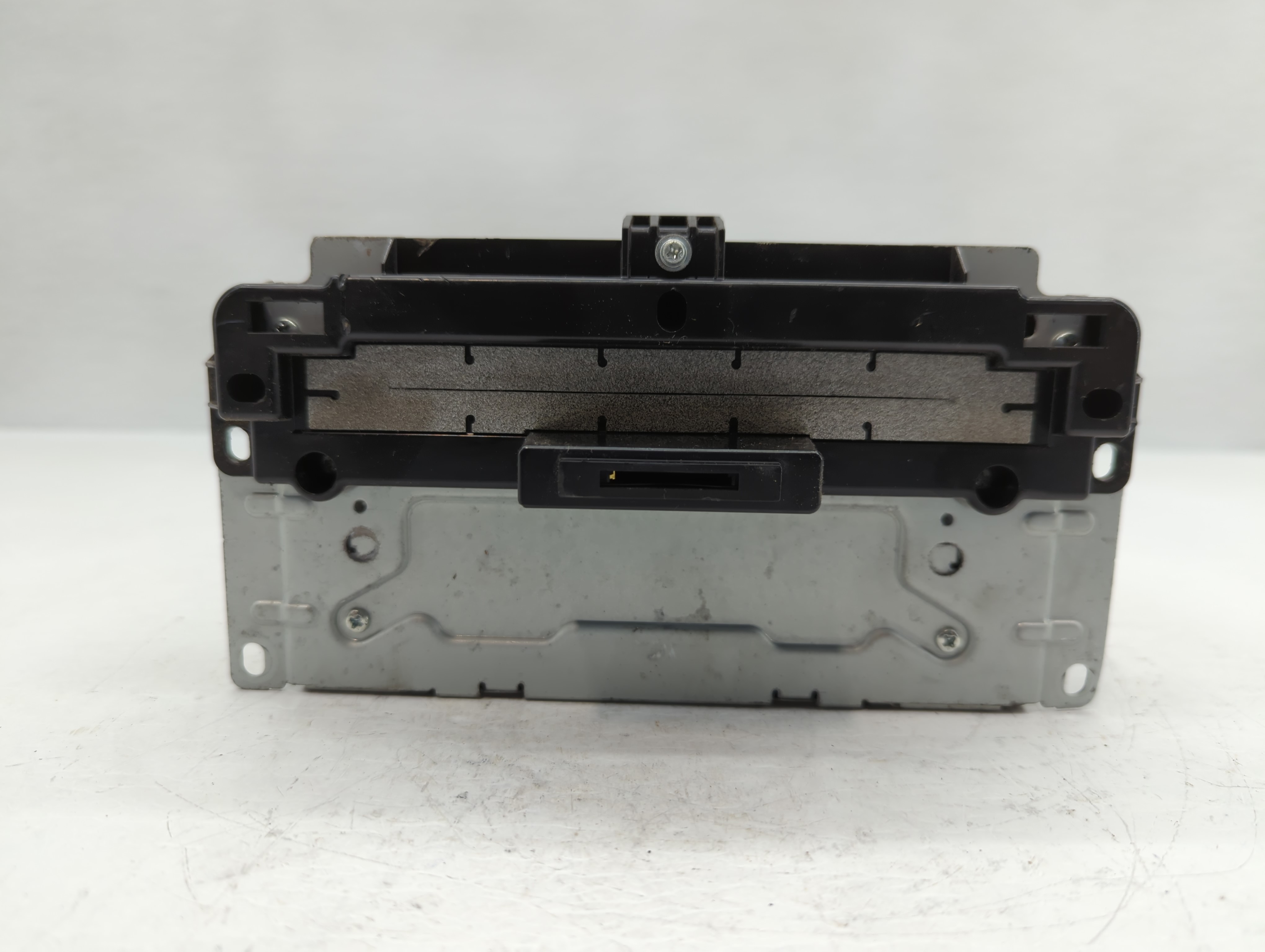 2019-2021 Chevrolet Malibu Am Fm Cd Player Radio Receiver 780335 - Oemusedautoparts1.com