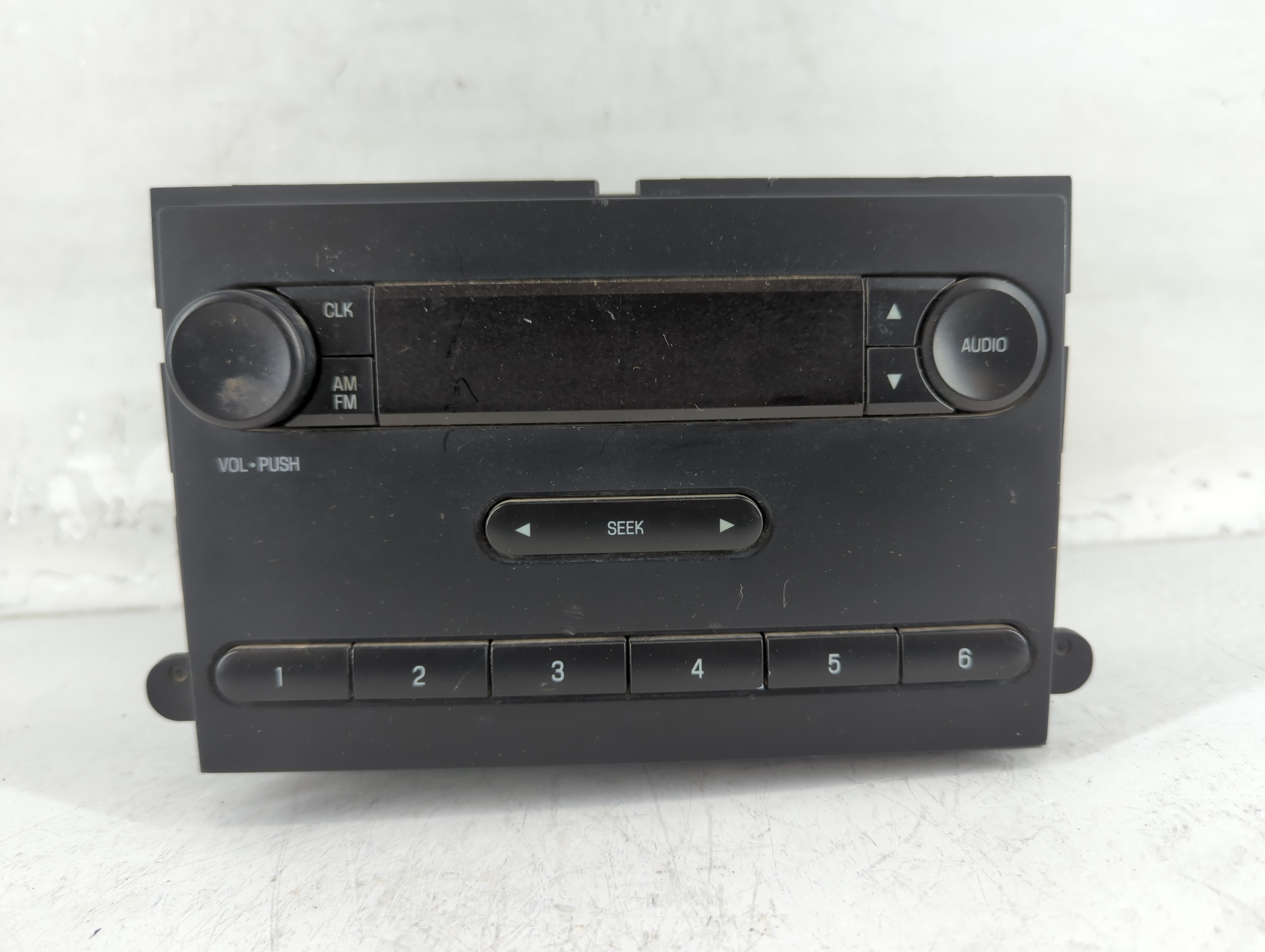 2009-2010 Ford F-150 Am Fm Cd Player Radio Receiver 780353 - Oemusedautoparts1.com