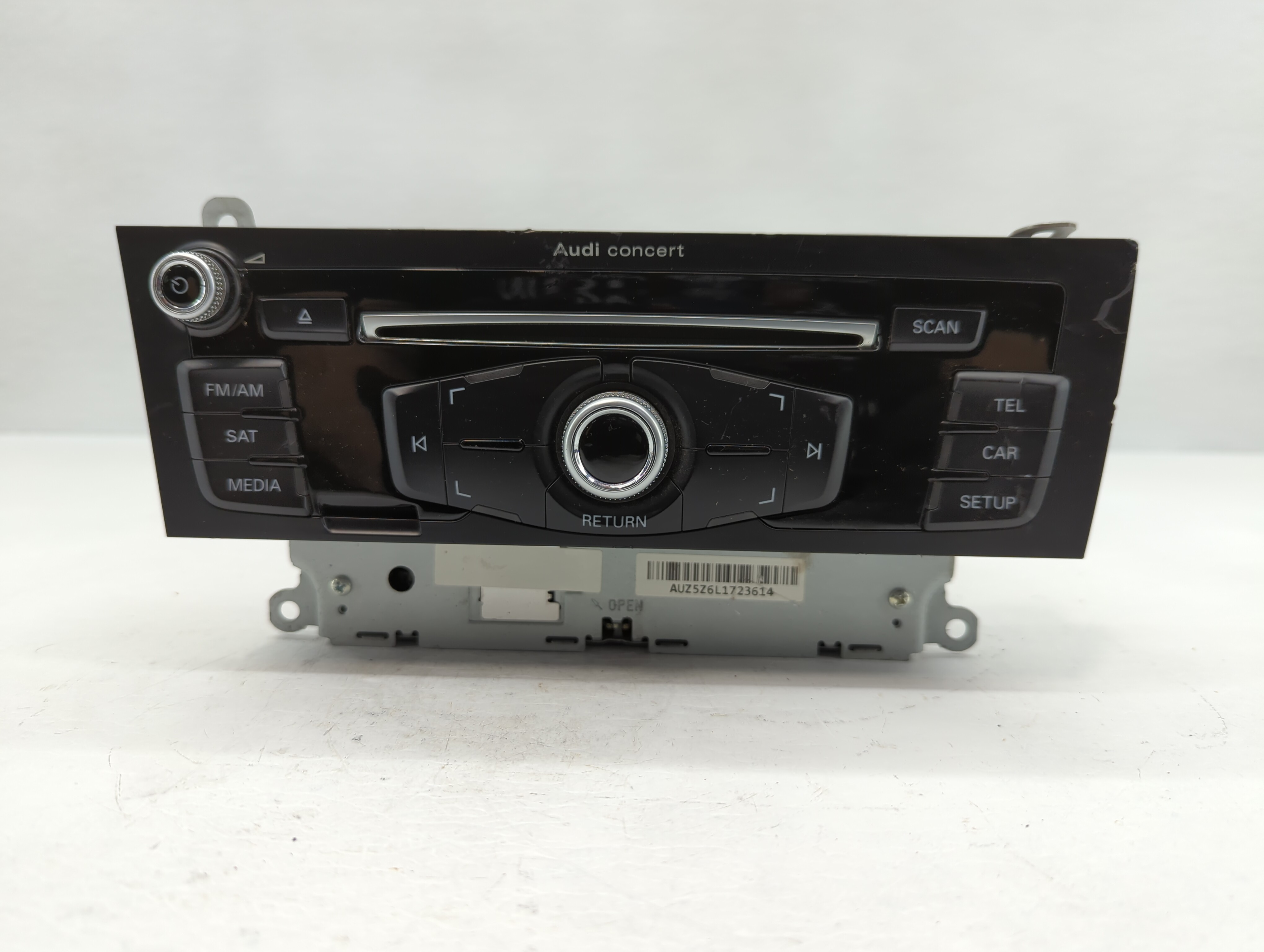 2013-2016 Audi A4 Am Fm Cd Player Radio Receiver 780361 - Oemusedautoparts1.com
