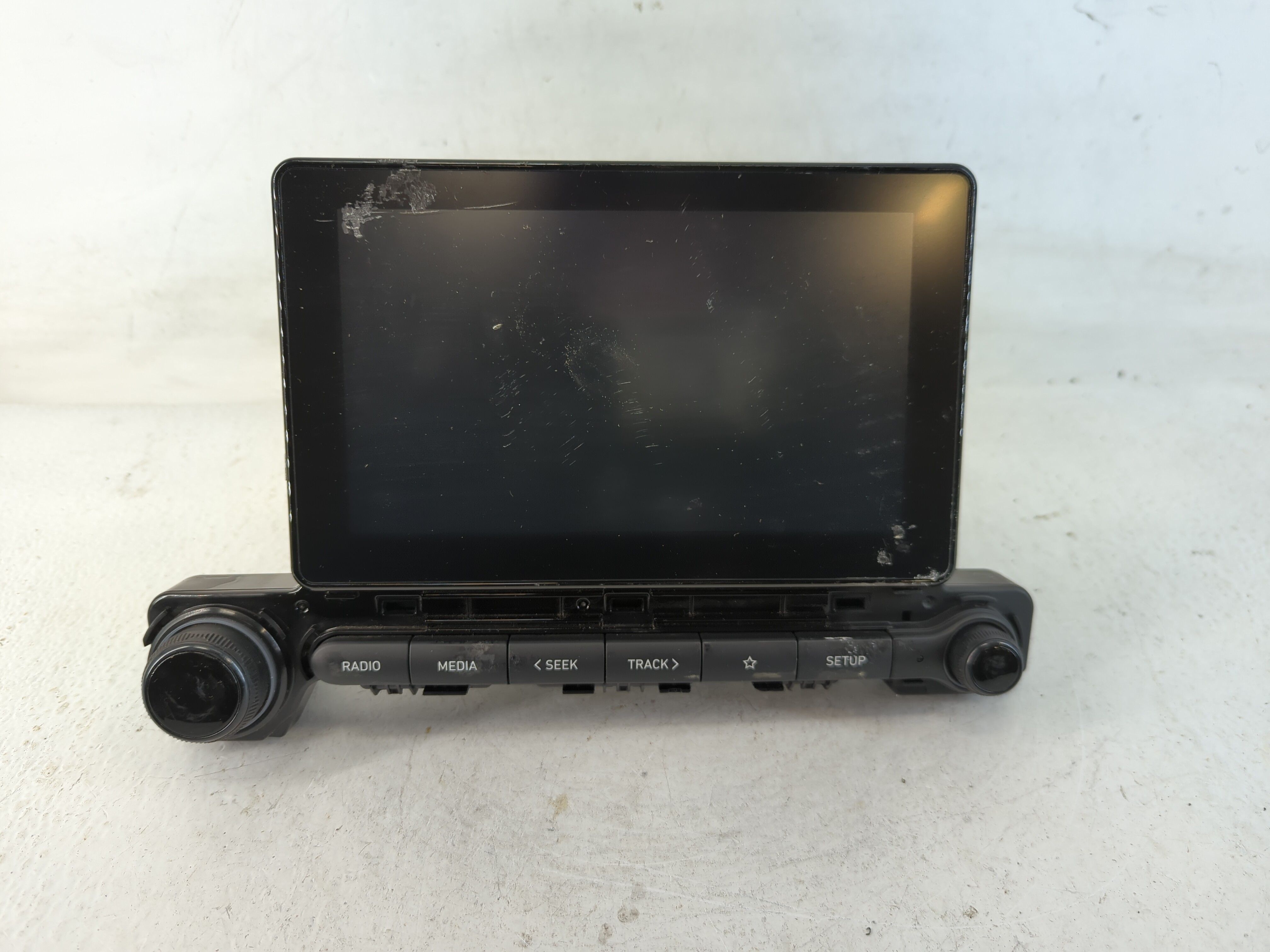 2020-2020 Hyundai Venue Am Fm Cd Player Radio Receiver 780396 - Oemusedautoparts1.com