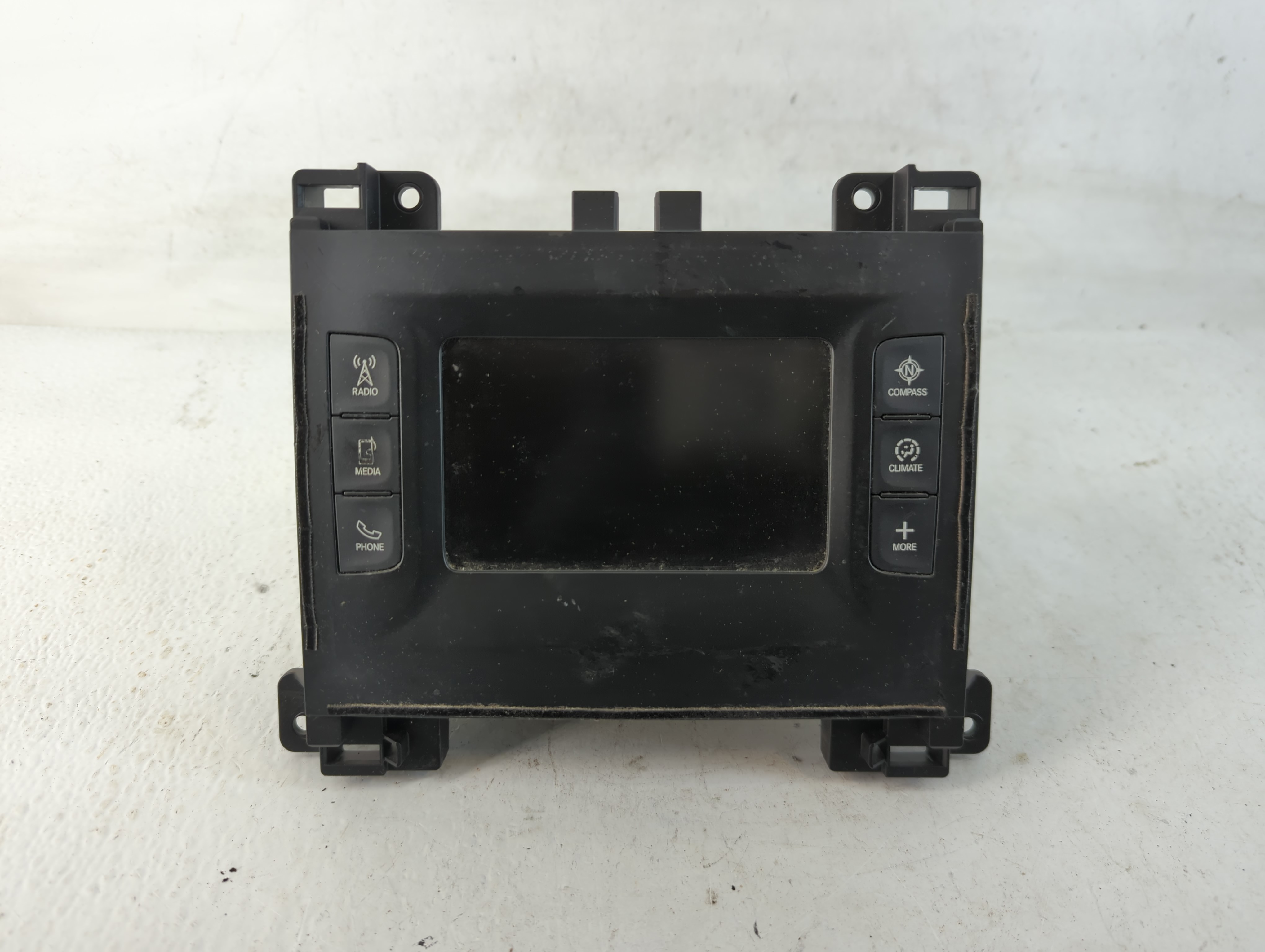 2017-2017 Dodge Challenger Am Fm Cd Player Radio Receiver 780422 - Oemusedautoparts1.com