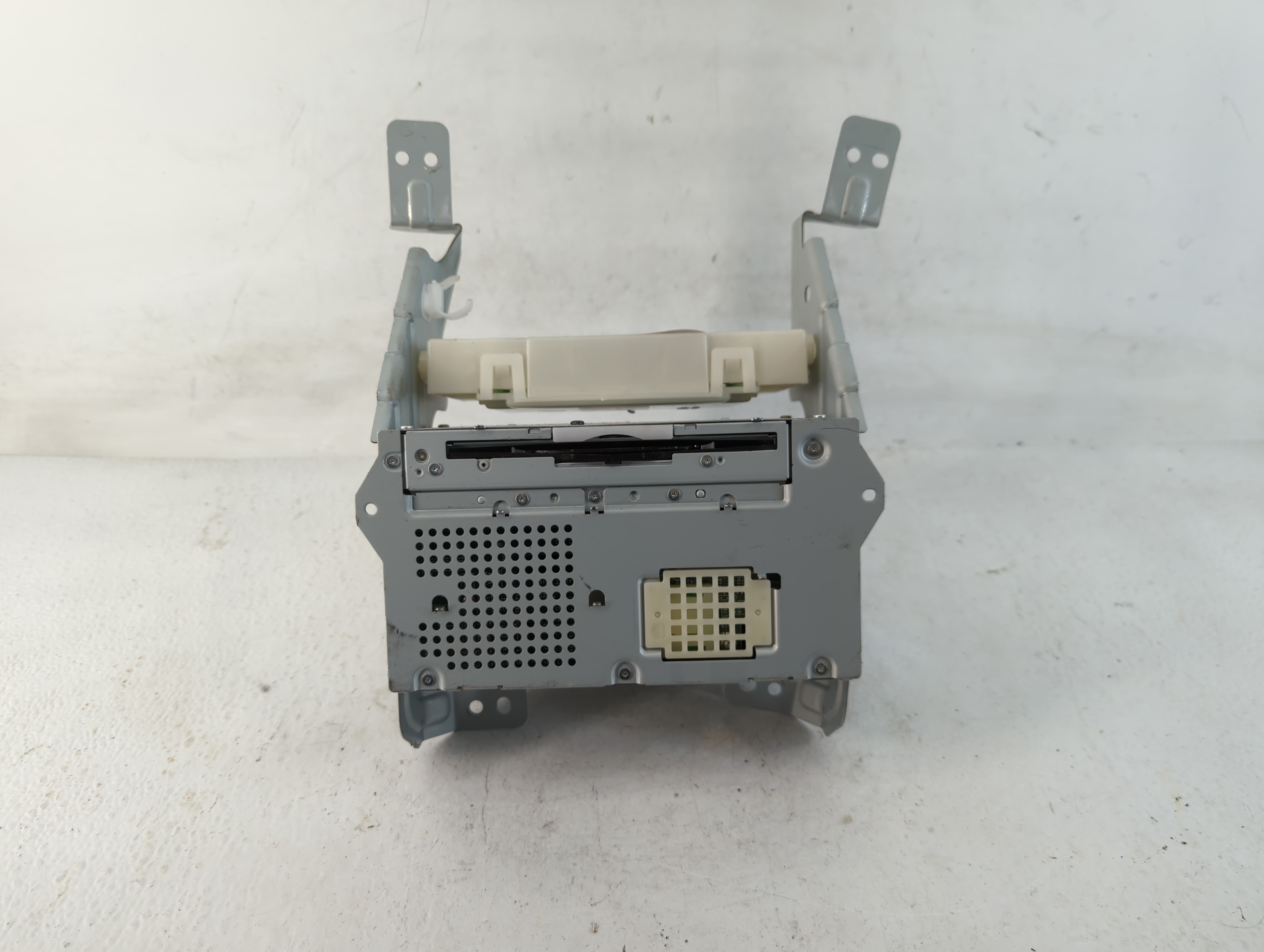 2015-2016 Kia Sedona Am Fm Cd Player Radio Receiver 780445 - Oemusedautoparts1.com