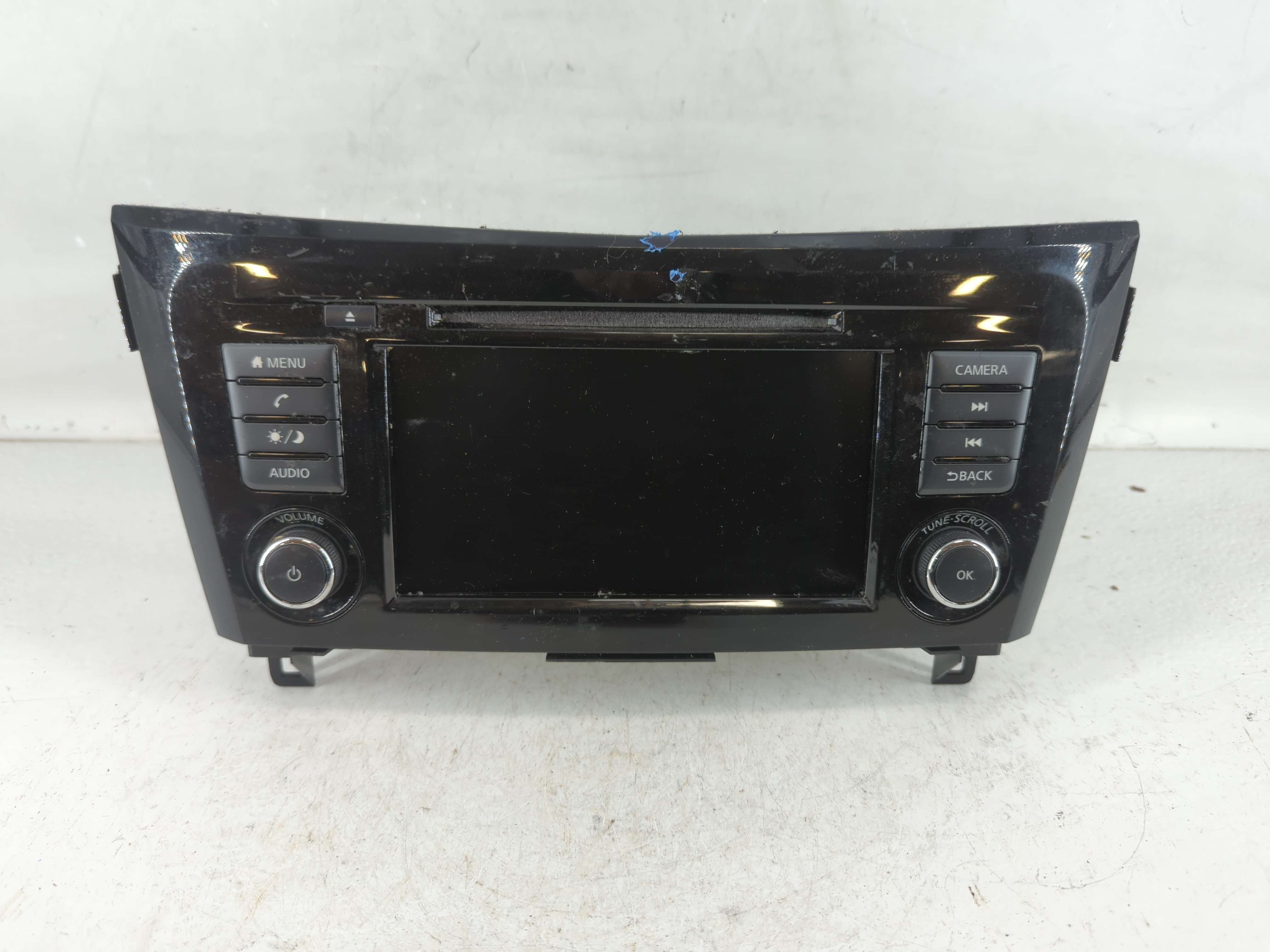 2018-2020 Nissan Rogue Am Fm Cd Player Radio Receiver 780495 - Oemusedautoparts1.com