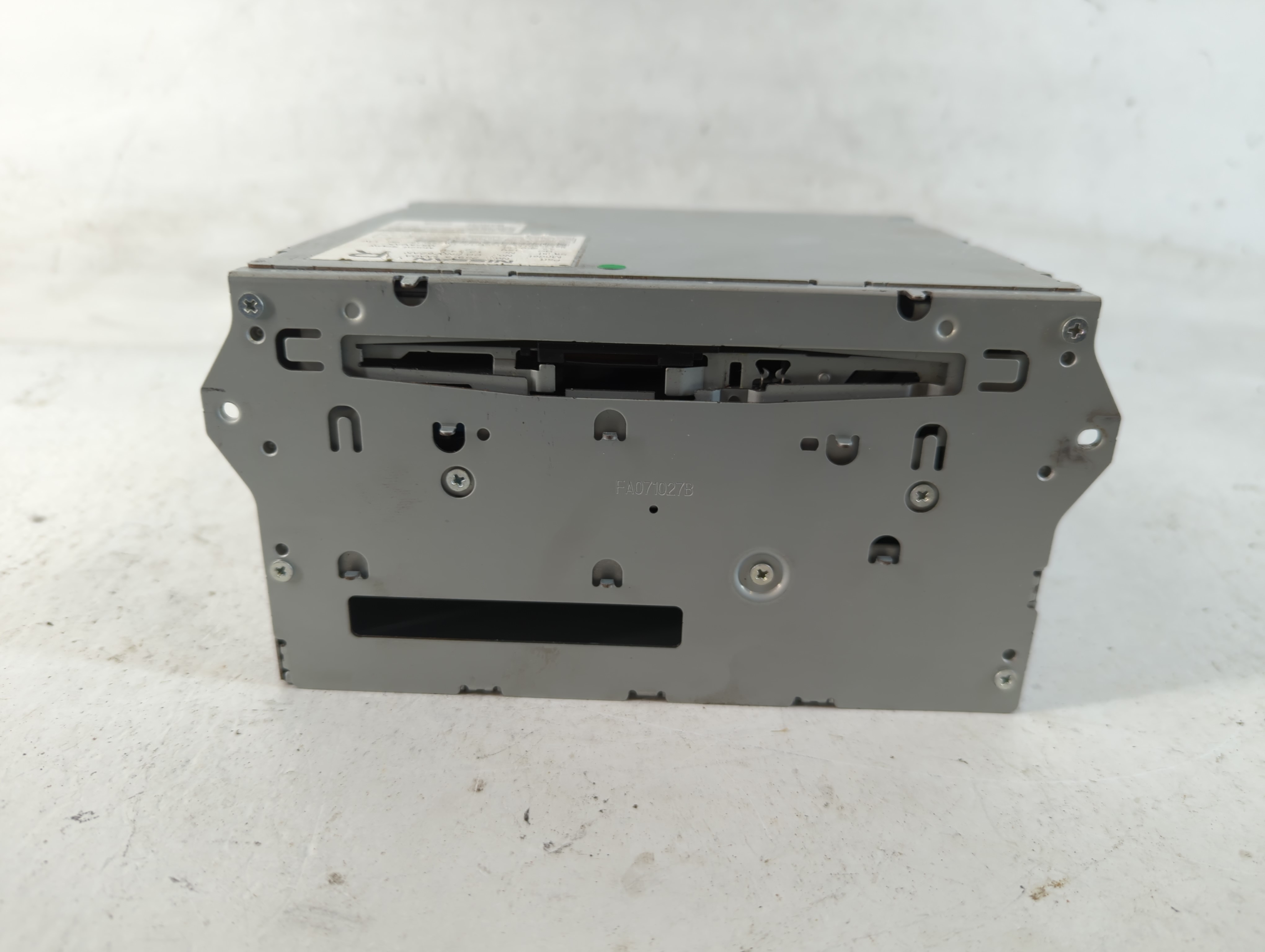 2009-2010 Nissan Murano Am Fm Cd Player Radio Receiver 780558 - Oemusedautoparts1.com
