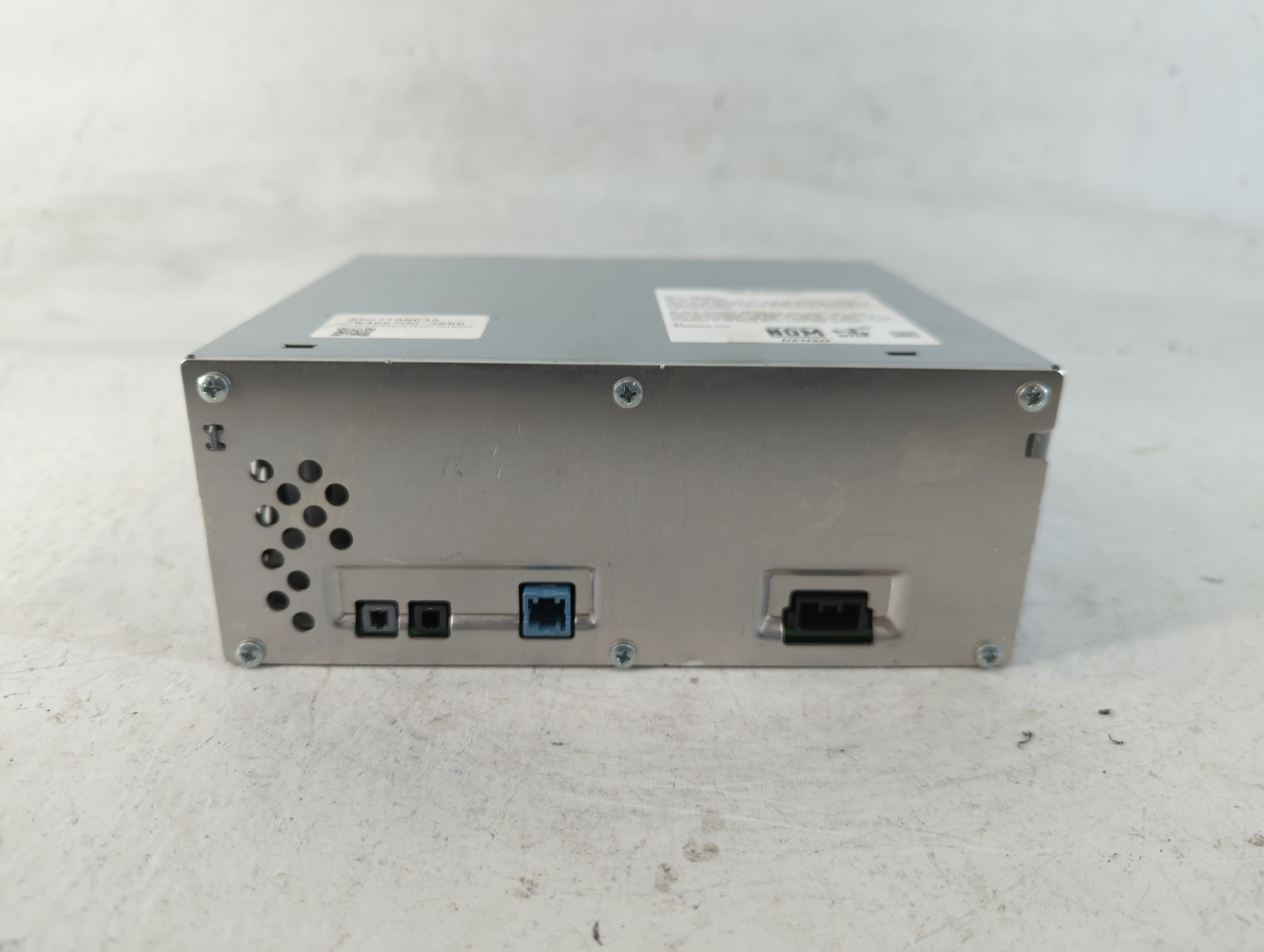 2021-2022 Subaru Legacy Am Fm Cd Player Radio Receiver 780612 - Oemusedautoparts1.com
