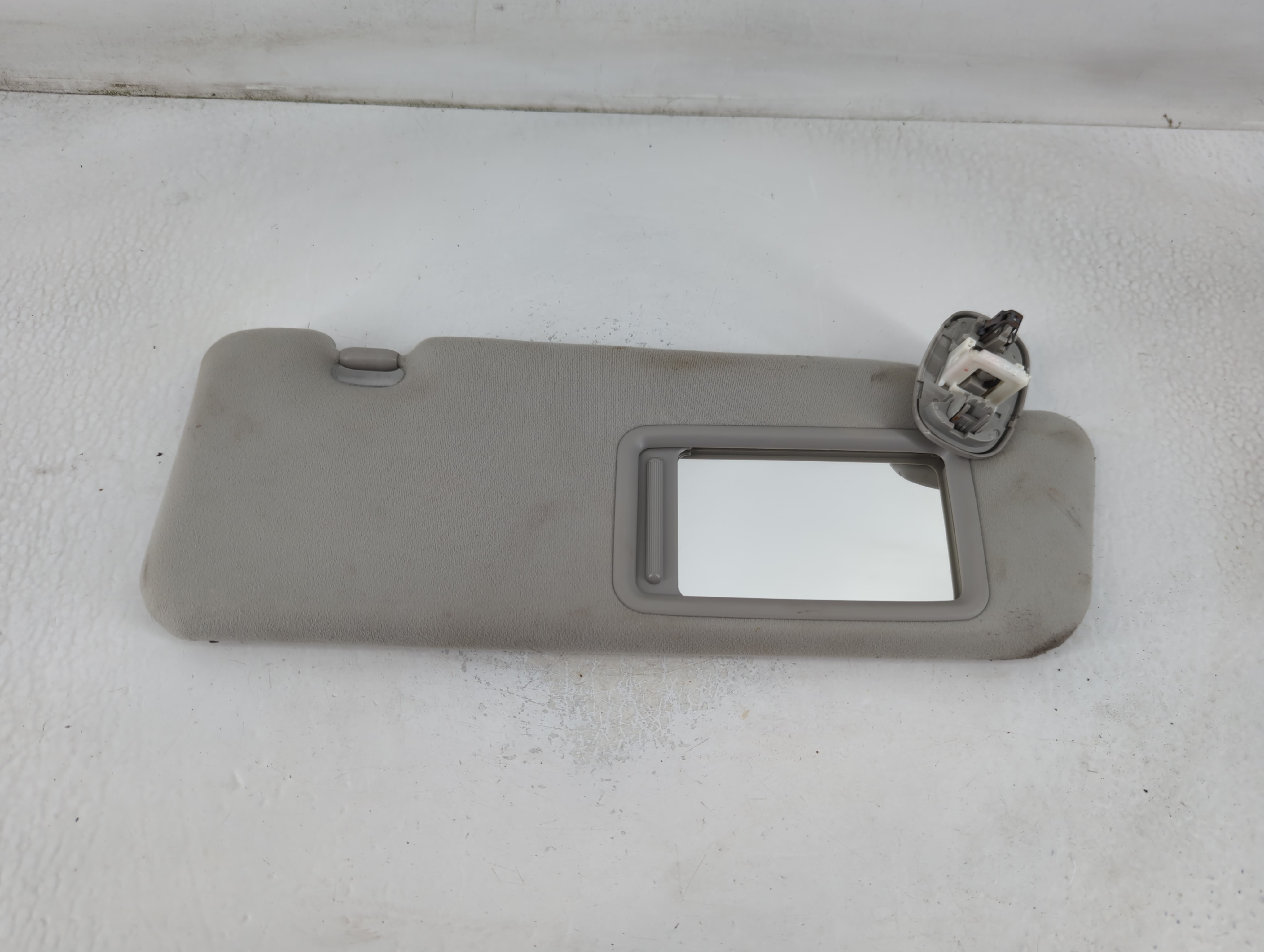 2012-2015 Toyota Prius Passenger Sun Visor Mirror Right Sunvisor Grey 780732 - Oemusedautoparts1.com