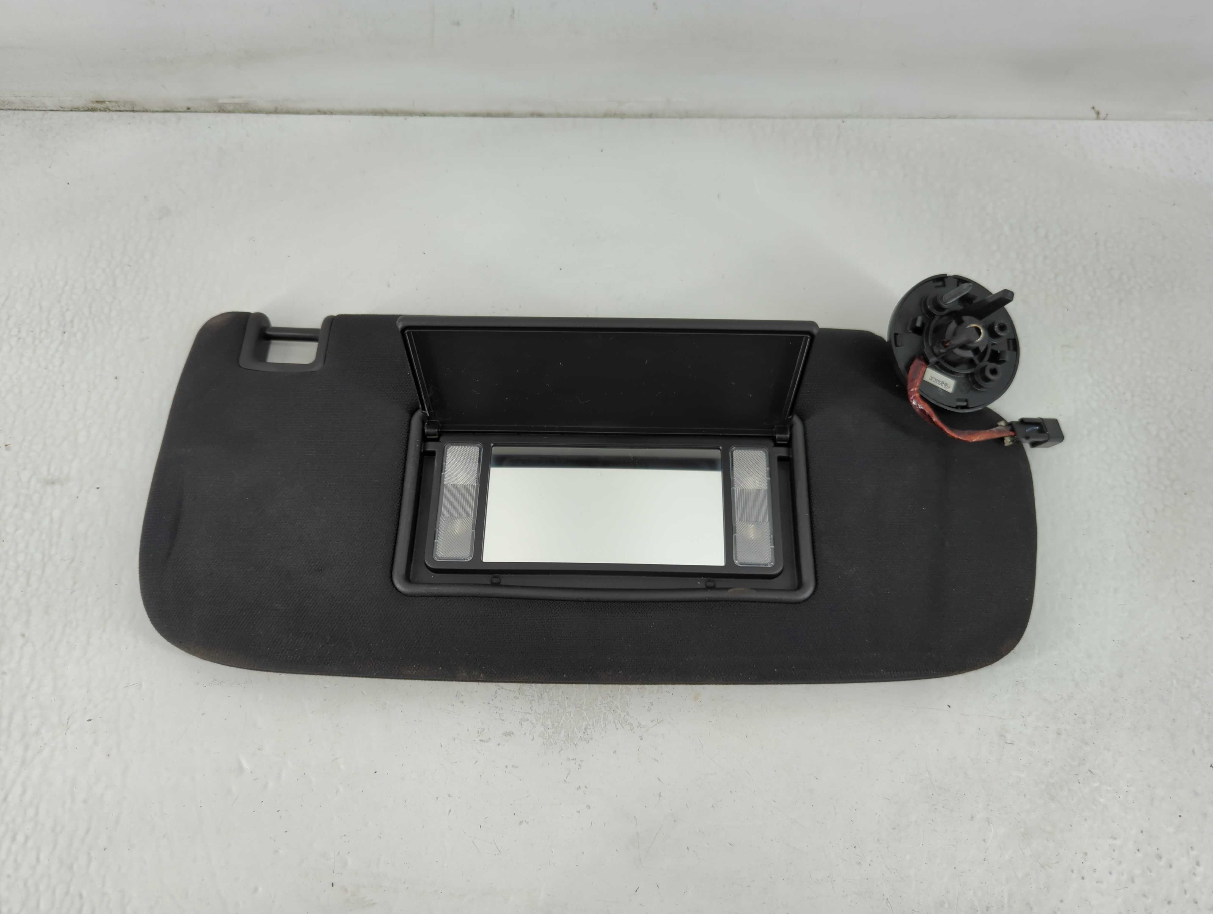 2014-2022 Jeep Grand Cherokee Passenger Sun Visor Mirror Right Sunvisor 780743 - Oemusedautoparts1.com