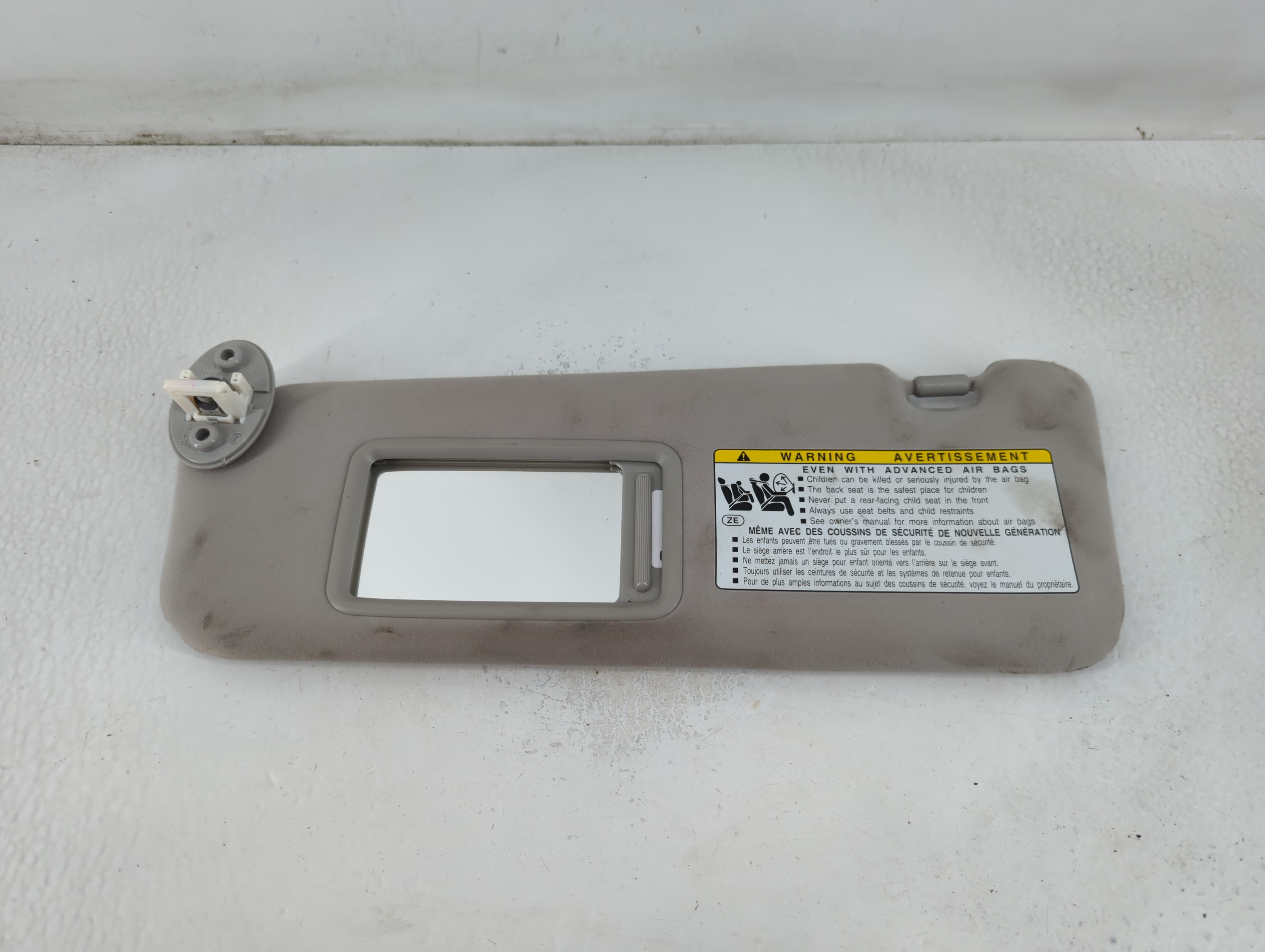 2012 Lexus Es350 Driver Sun Visor Mirror Left Sunvisor Grey 780750 - Oemusedautoparts1.com