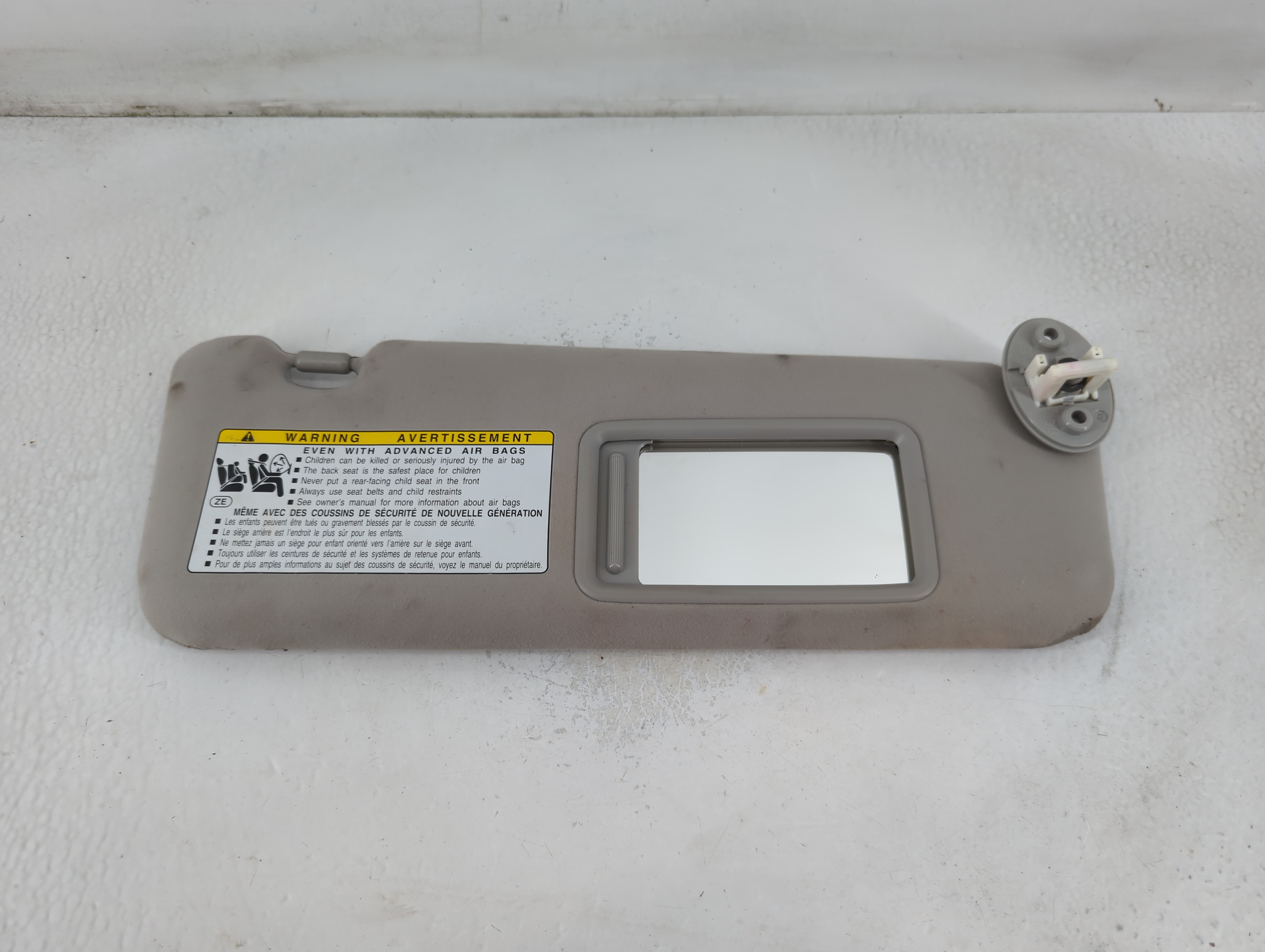 2012-2012 Lexus Es350 Driver Sun Visor Mirror Left Sunvisor Grey 780757 - Oemusedautoparts1.com