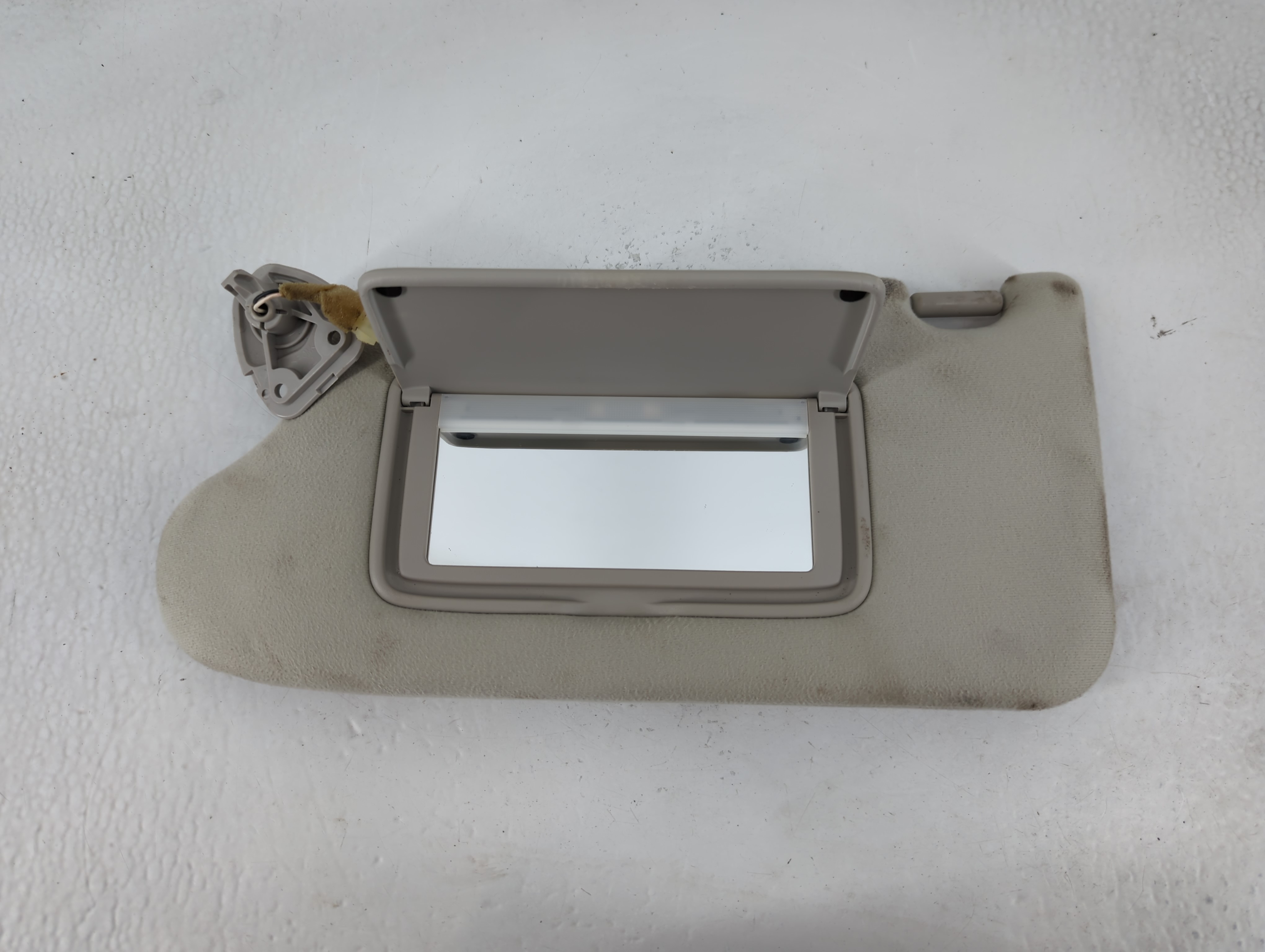 2014-2019 Infiniti Q70 Driver Sun Visor Mirror Left Sunvisor Grey 780794 - Oemusedautoparts1.com