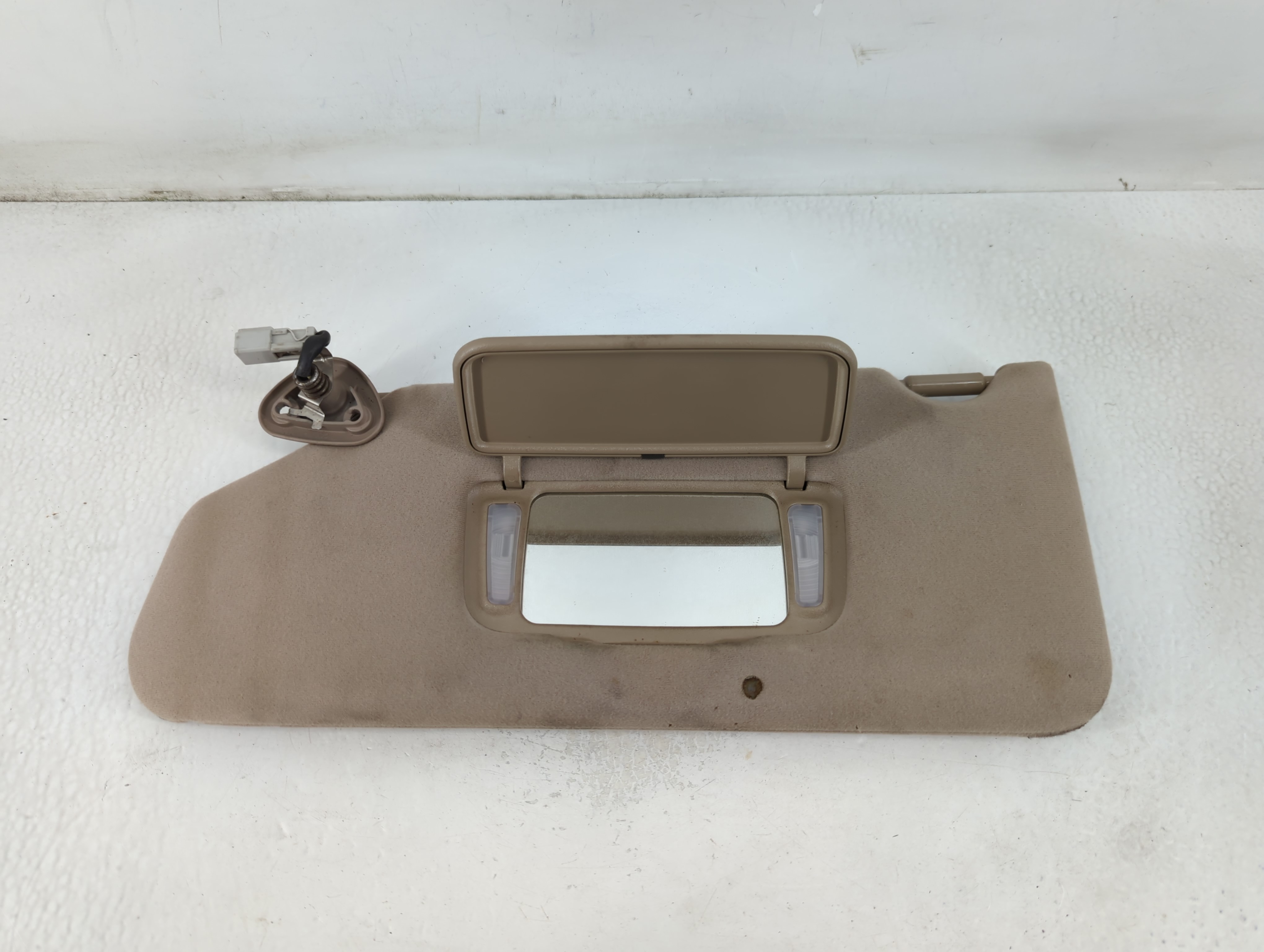 1998-2002 Honda Accord Driver Sun Visor Mirror Left Sunvisor Beige 780802 - Oemusedautoparts1.com