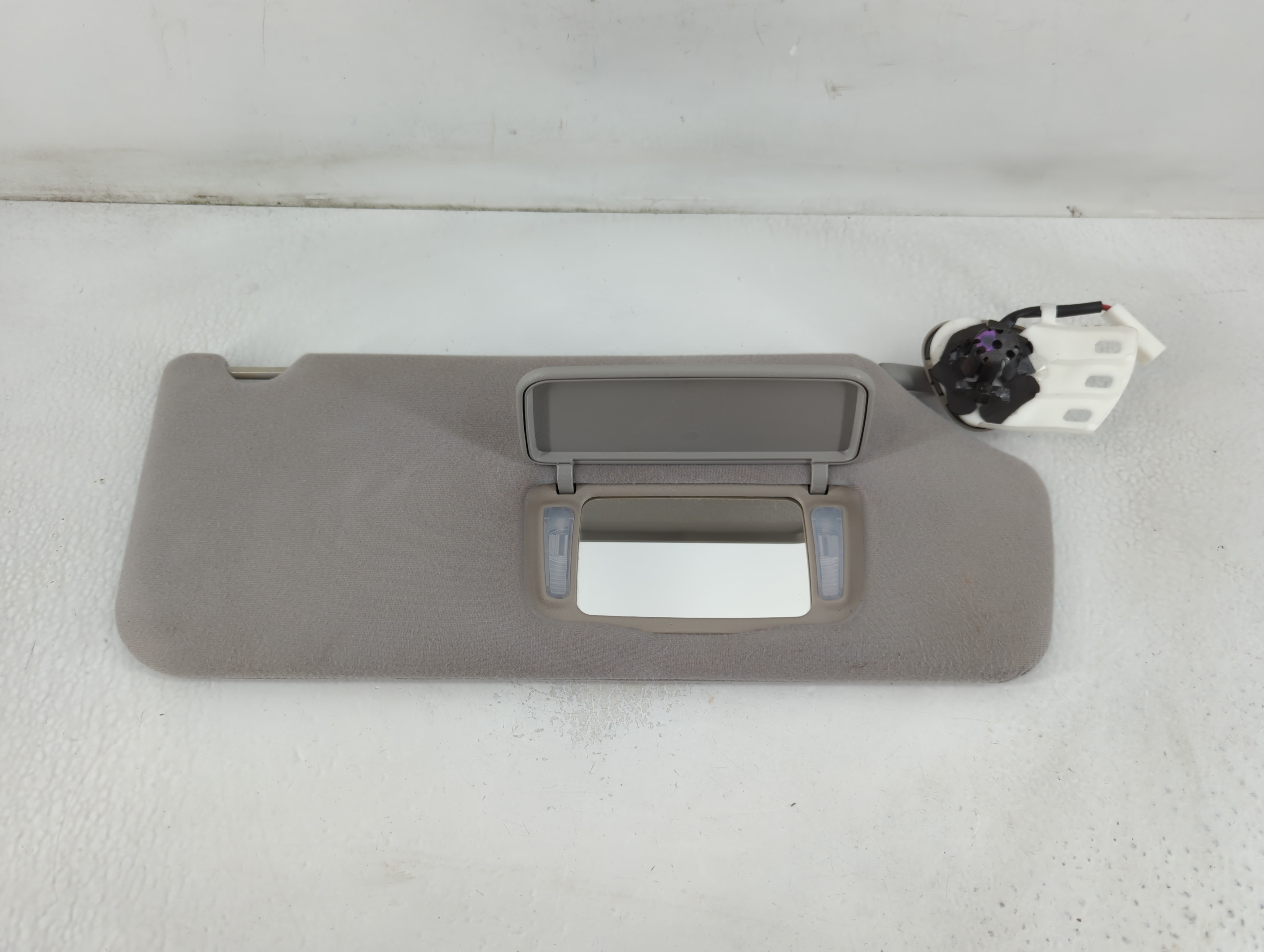 2011-2014 Toyota Sienna Passenger Sun Visor Mirror Right Sunvisor Grey 780829 - Oemusedautoparts1.com