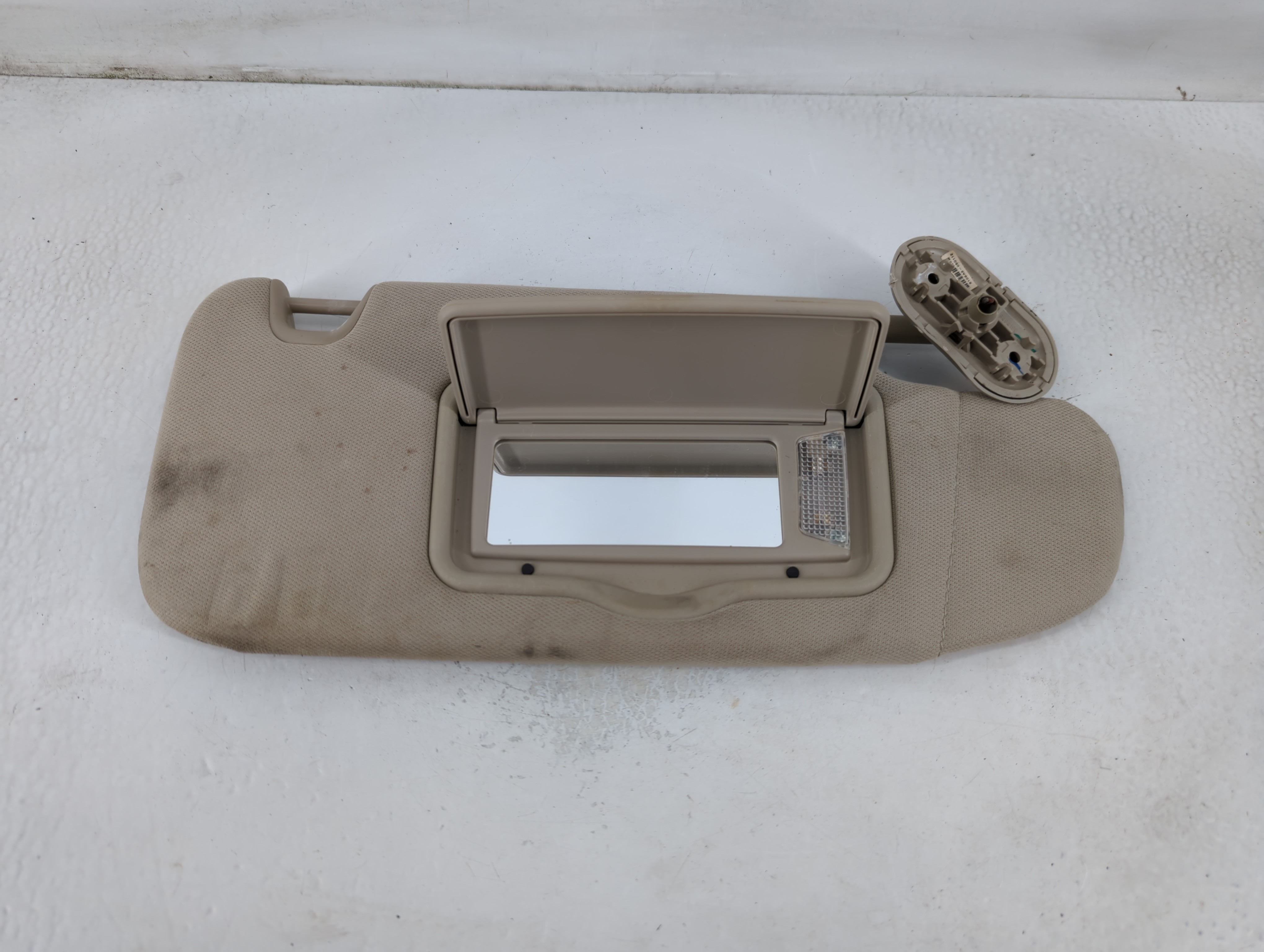2010-2012 Ford Fusion Passenger Sun Visor Mirror Right Sunvisor Grey 780858 - Oemusedautoparts1.com