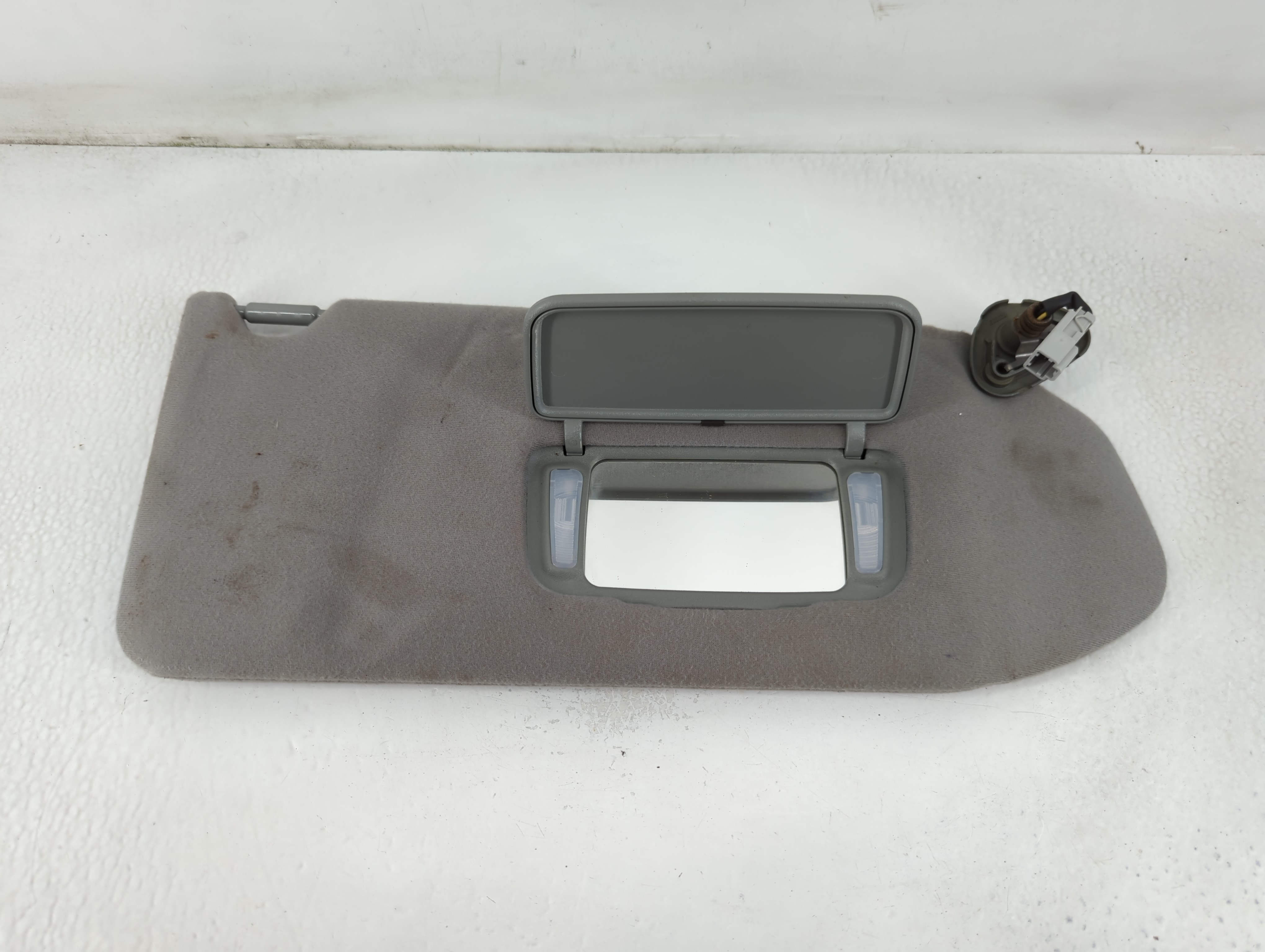 2003-2004 Honda Pilot Passenger Sun Visor Mirror Right Sunvisor Grey 780875 - Oemusedautoparts1.com