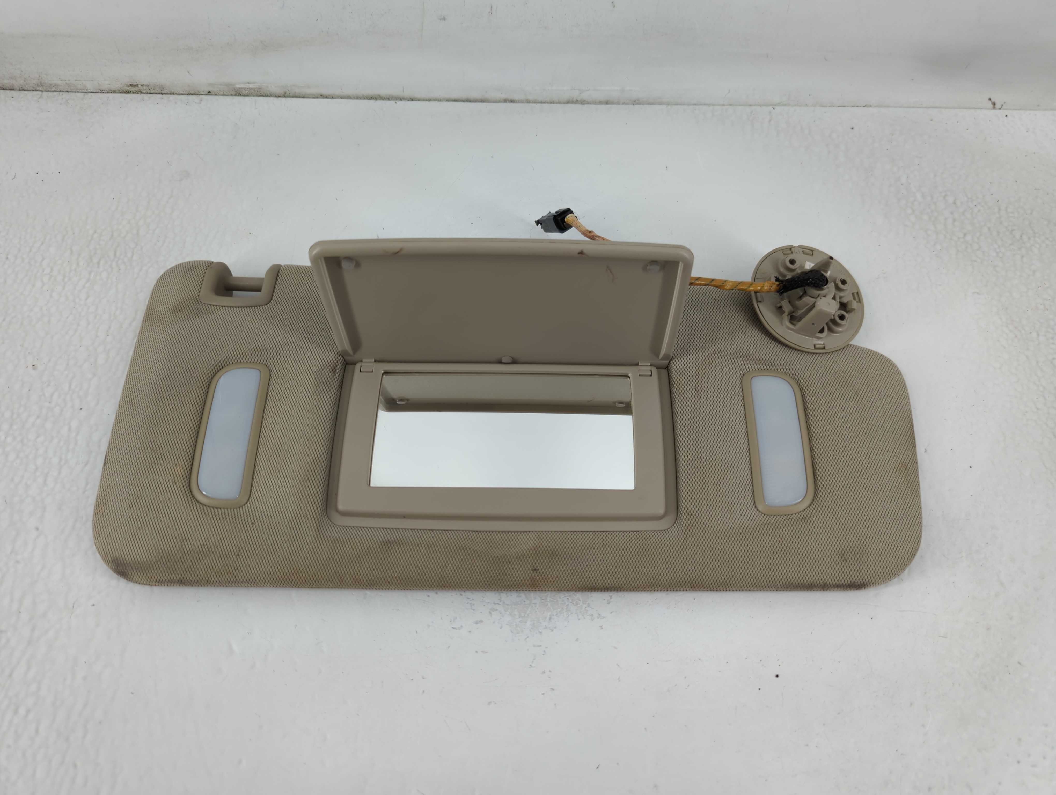 2010-2014 Cadillac Srx Passenger Sun Visor Mirror Right Sunvisor Grey 780916 - Oemusedautoparts1.com