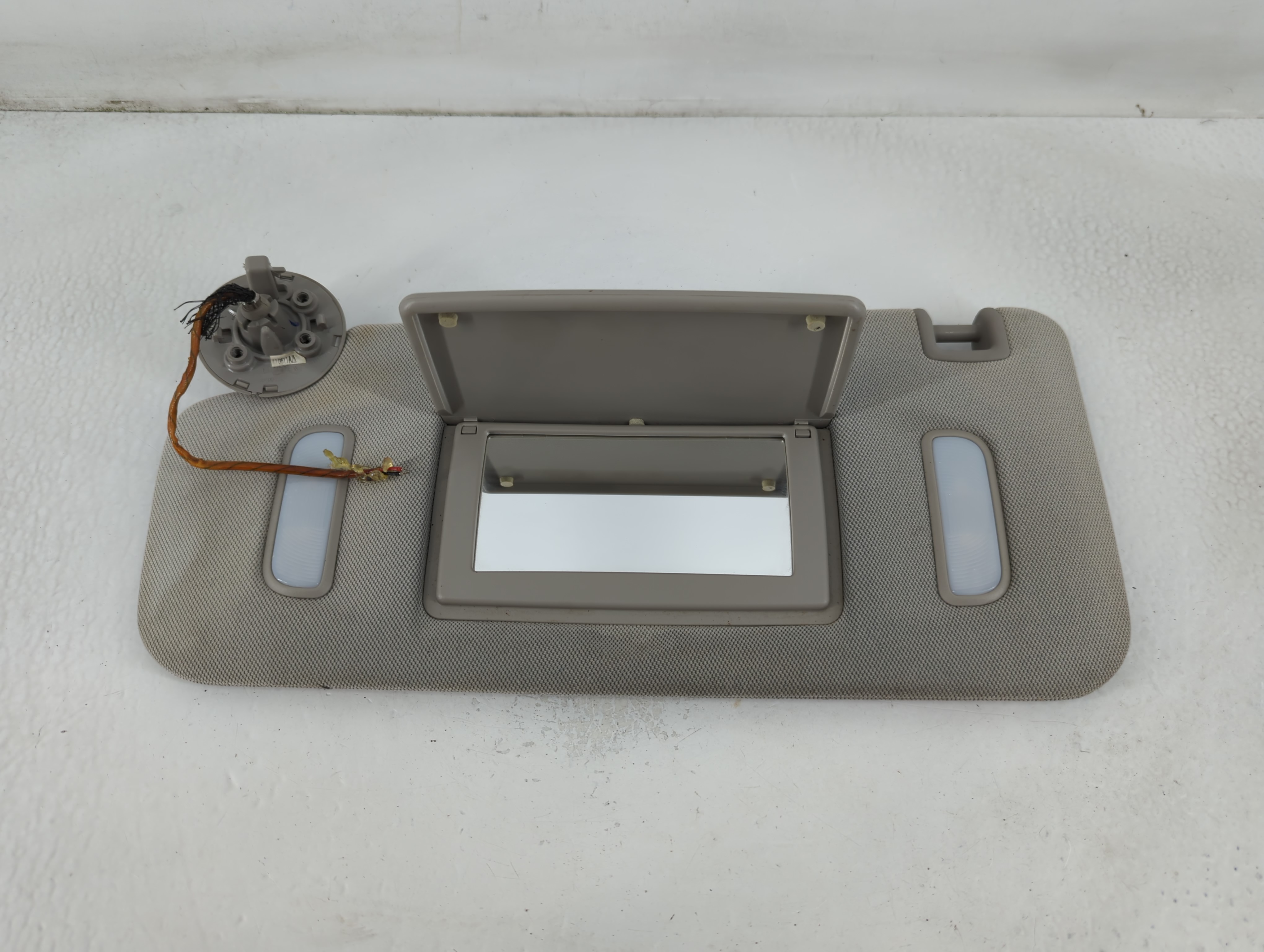2010-2017 Gmc Terrain Driver Sun Visor Mirror Left Sunvisor Grey 780927 - Oemusedautoparts1.com