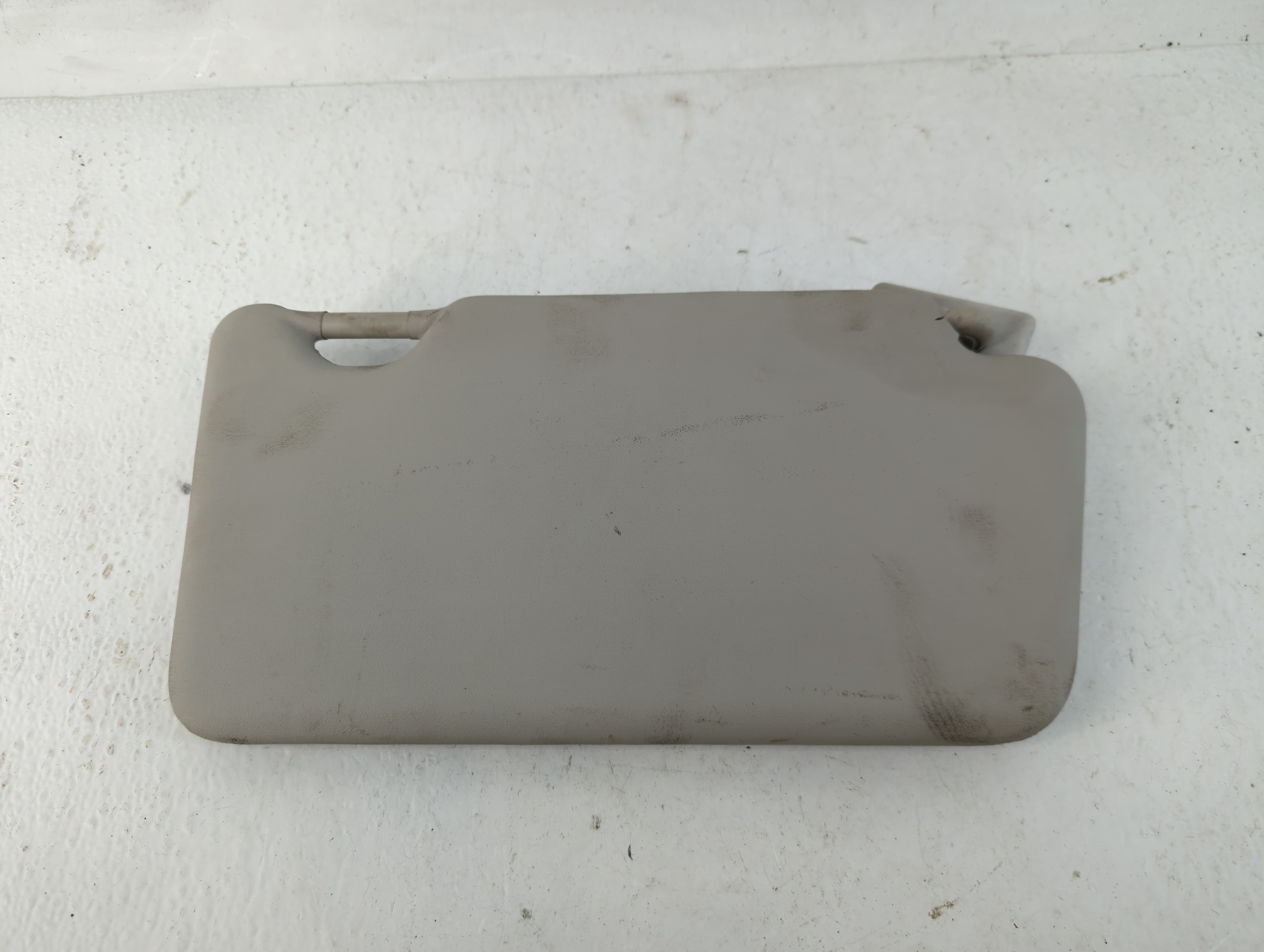 2013-2015 Nissan Versa Passenger Sun Visor Mirror Right Sunvisor Grey 780986 - Oemusedautoparts1.com
