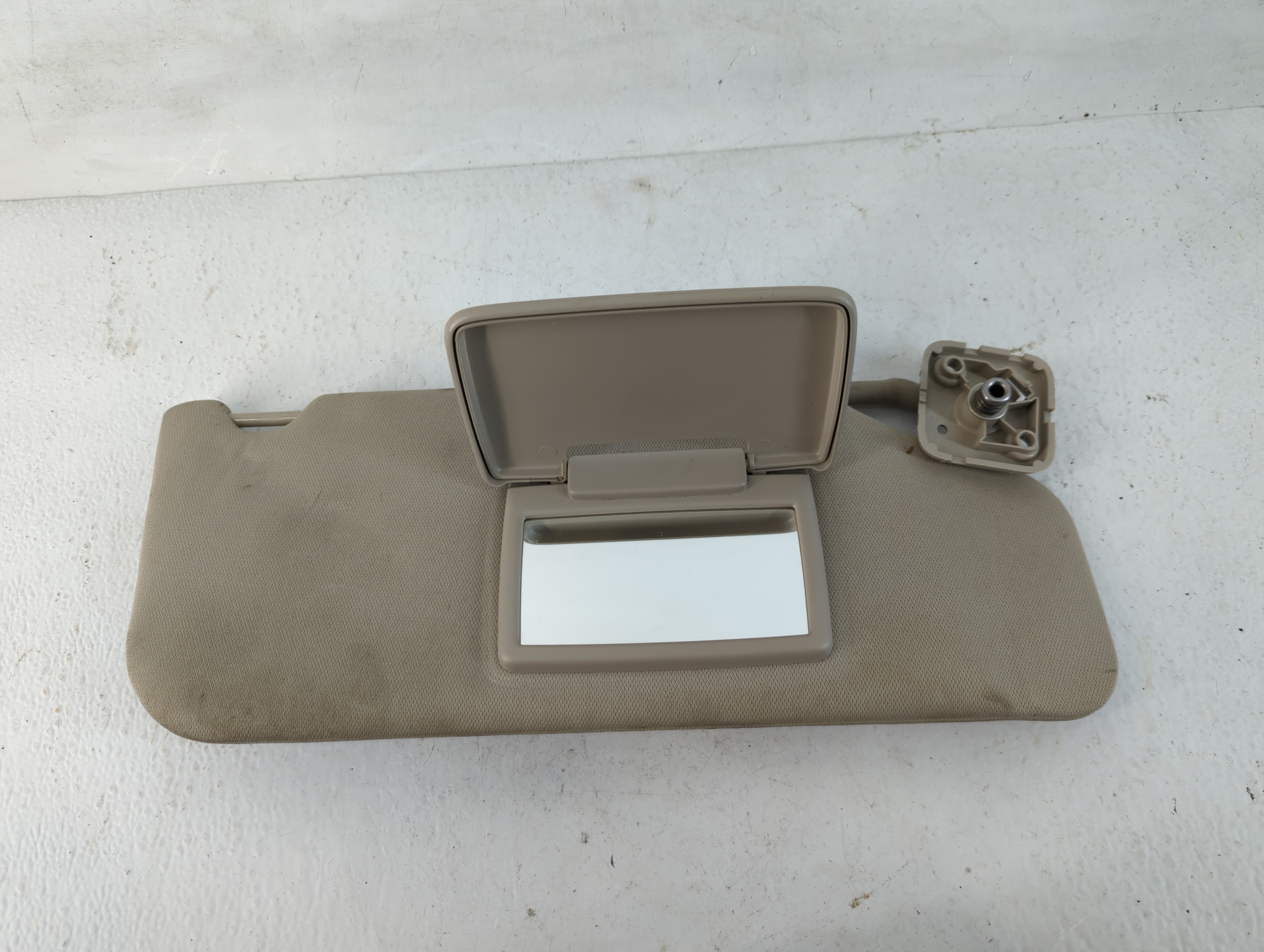 2011-2014 Ford Edge Passenger Sun Visor Mirror Right Sunvisor Grey 781002 - Oemusedautoparts1.com