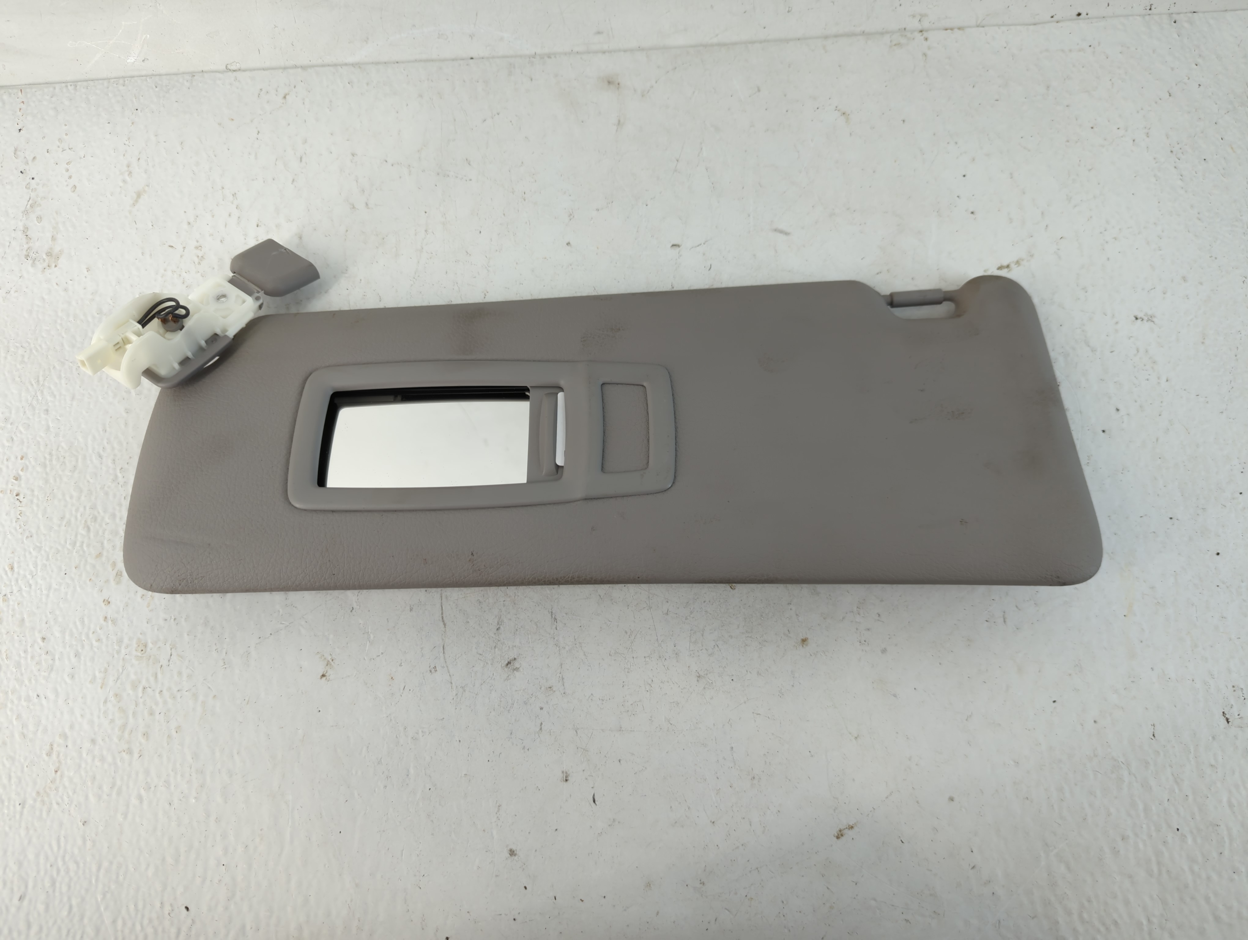 2014-2016 Bmw 428i Driver Sun Visor Mirror Left Sunvisor Grey 781006 - Oemusedautoparts1.com